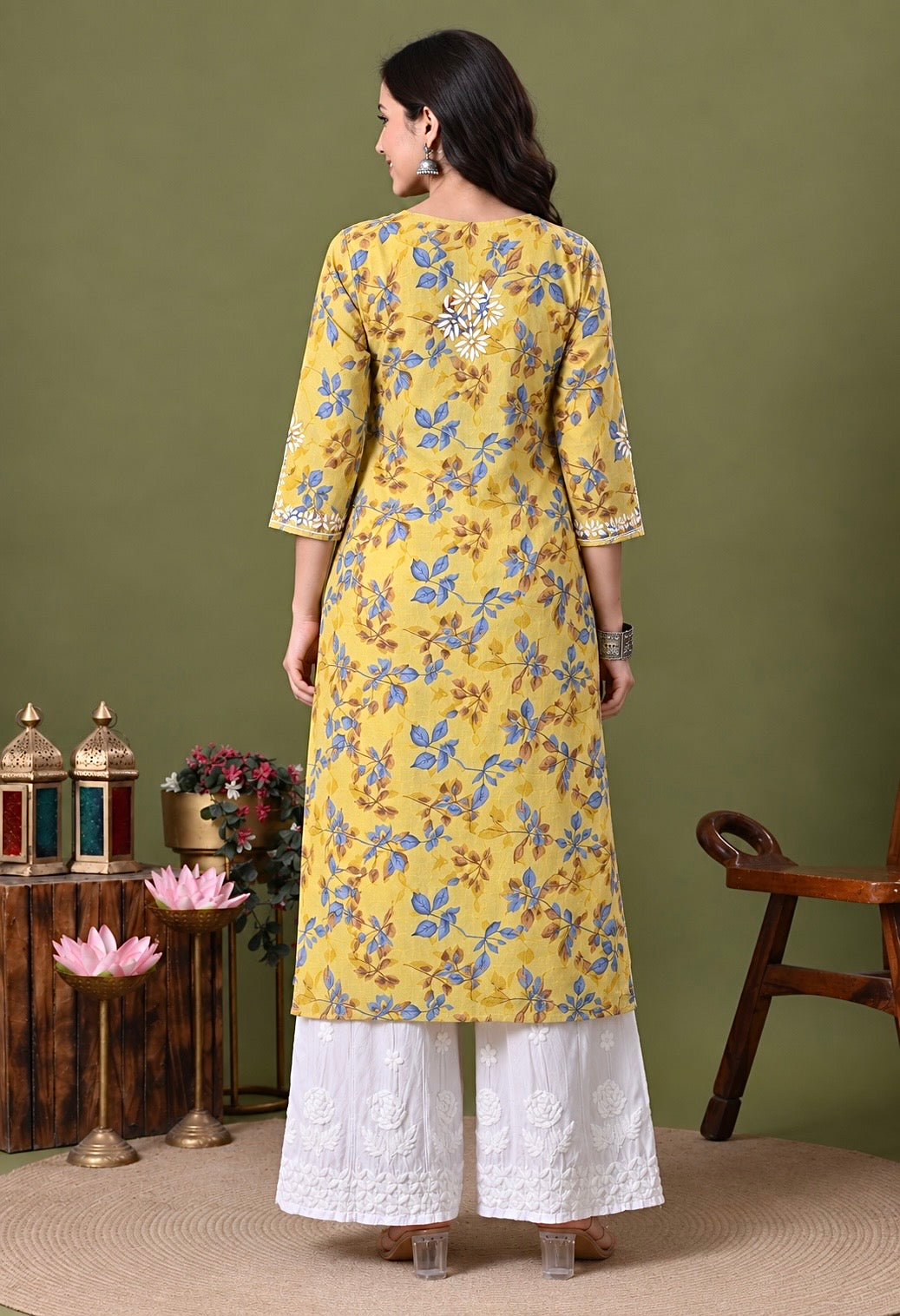 Nazneen Mulmul long chikankari kurti