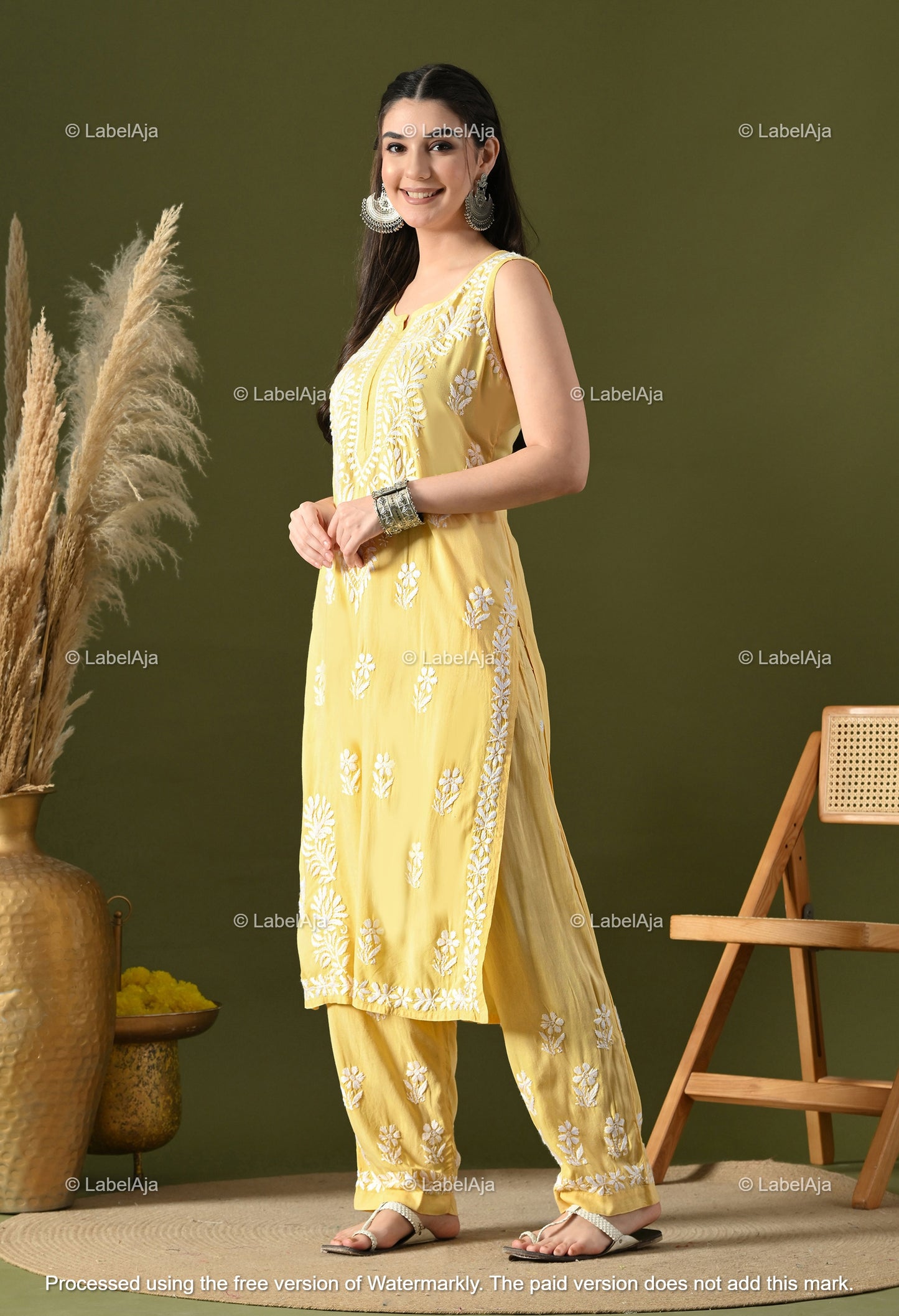 Aavya rayon cotton sleevless Kurti and Palazzo set