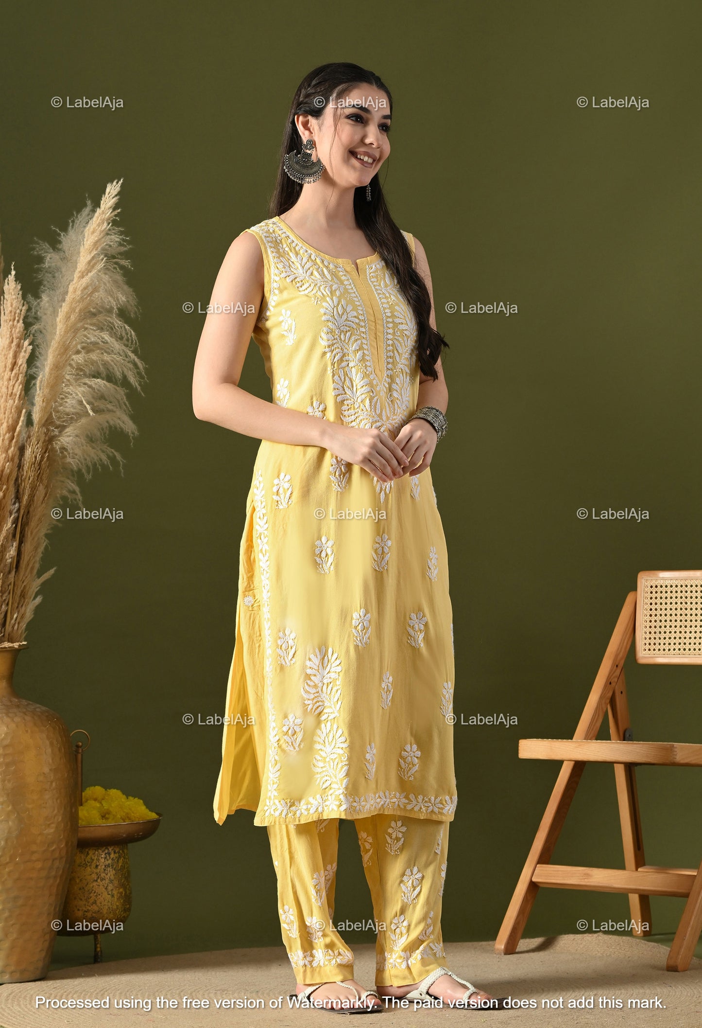 Aavya rayon cotton sleevless Kurti and Palazzo set