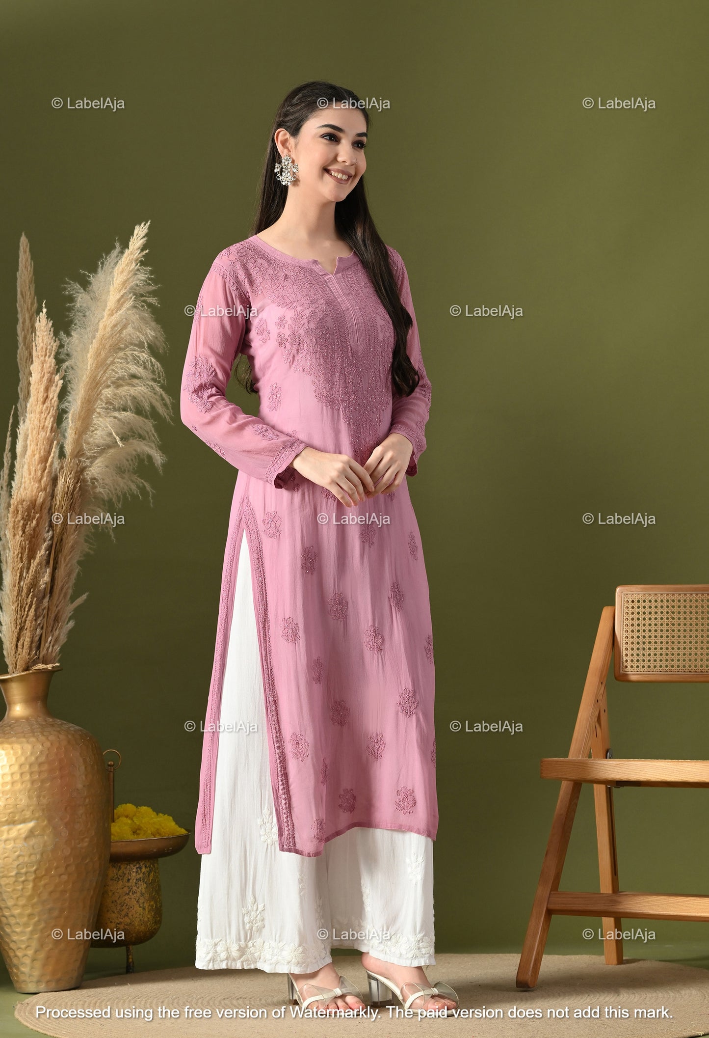 Hoor Viscose kurti with Mukaish work
