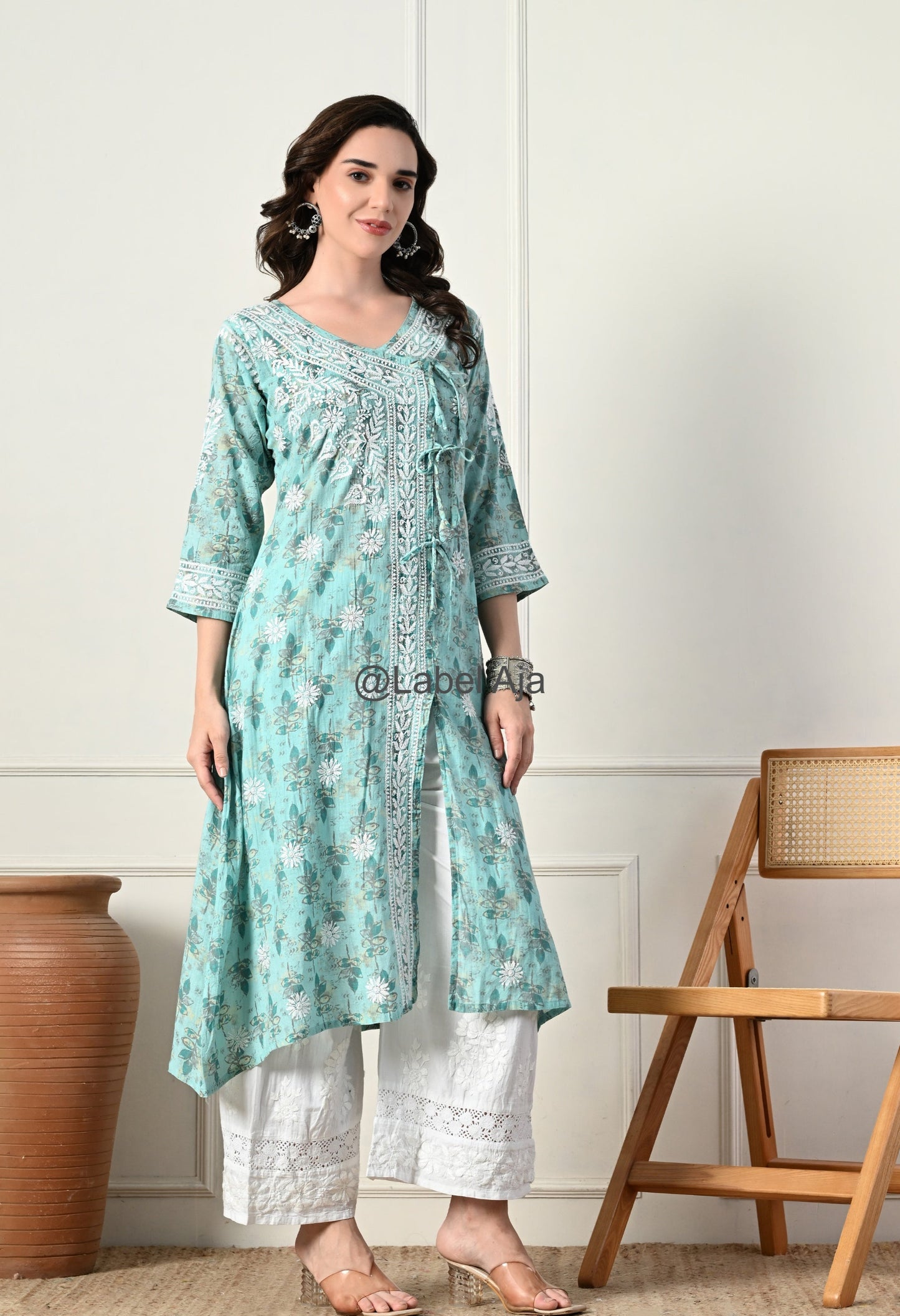 Nazakat mulmul long Angarkha chikankari kurti