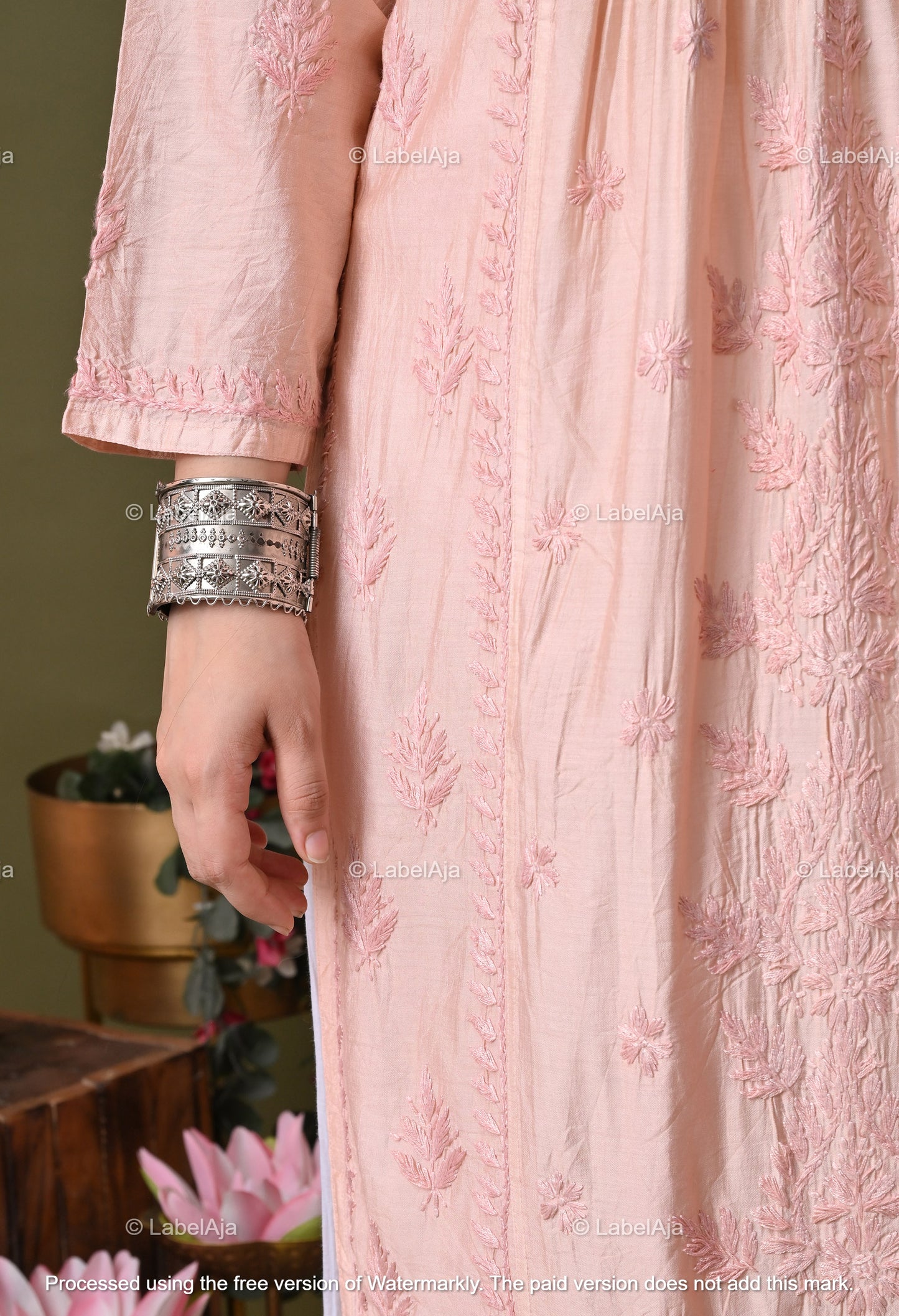 Niva chanderi silk Chikankari kurti