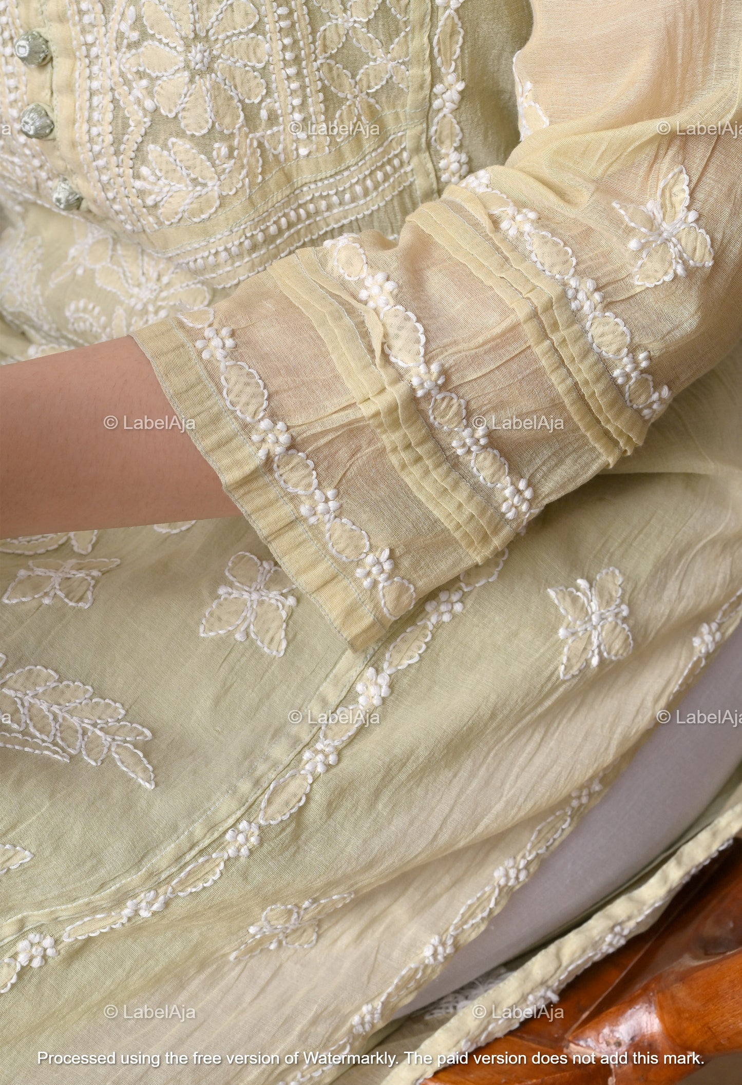 Rysa Mal chanderi silk Chikankari kurti with matching inner