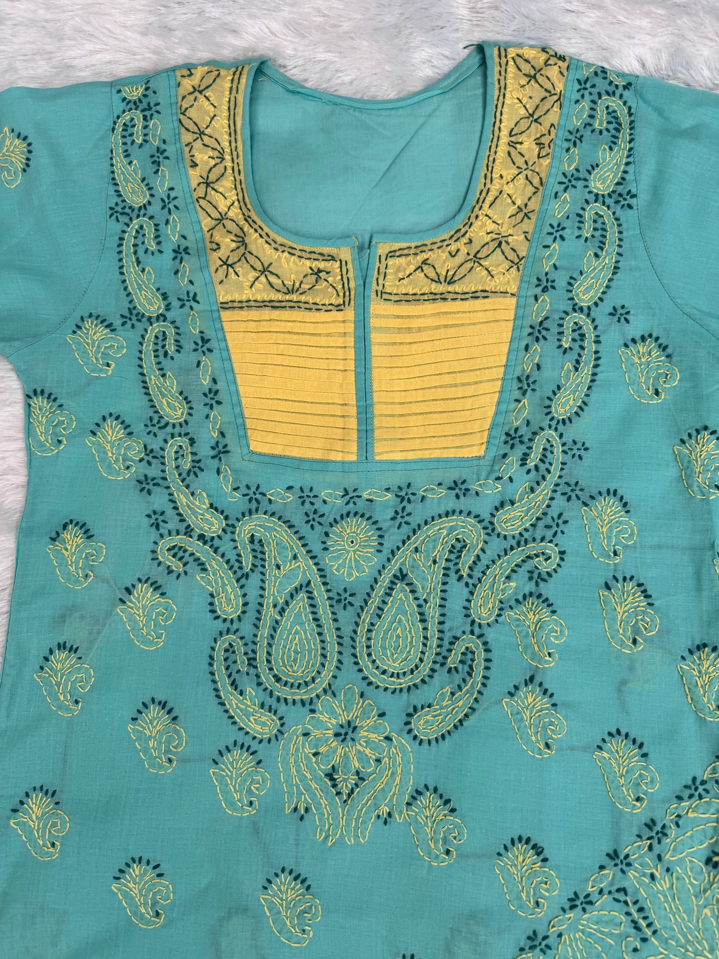 Cotton Lucknowi Chikankari Kurta