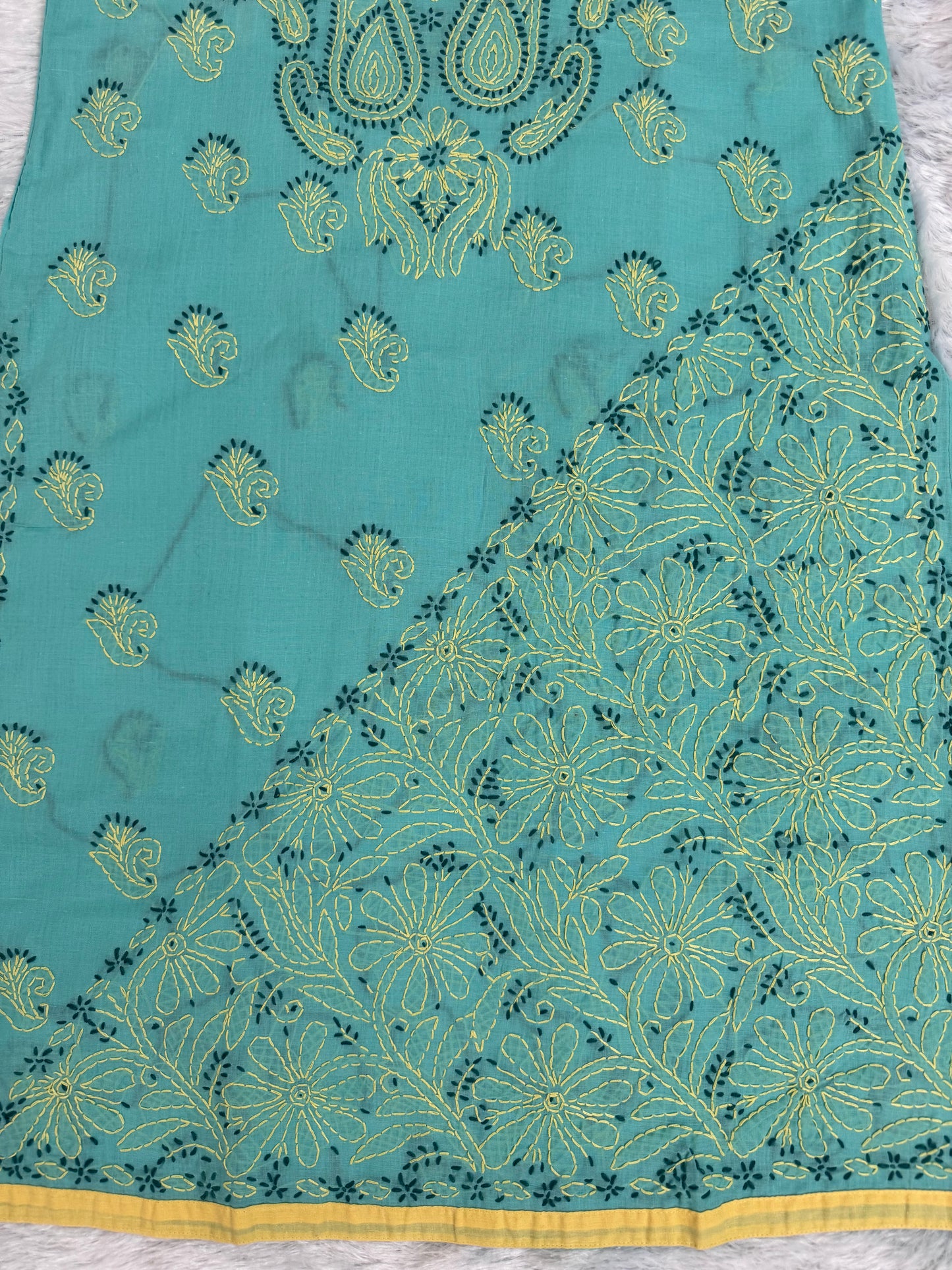 Cotton Lucknowi Chikankari Kurta