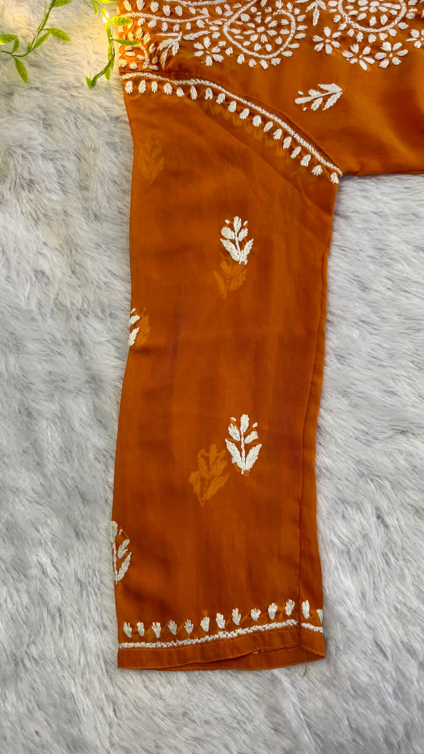 Georgette chikankari kurta with matching liner