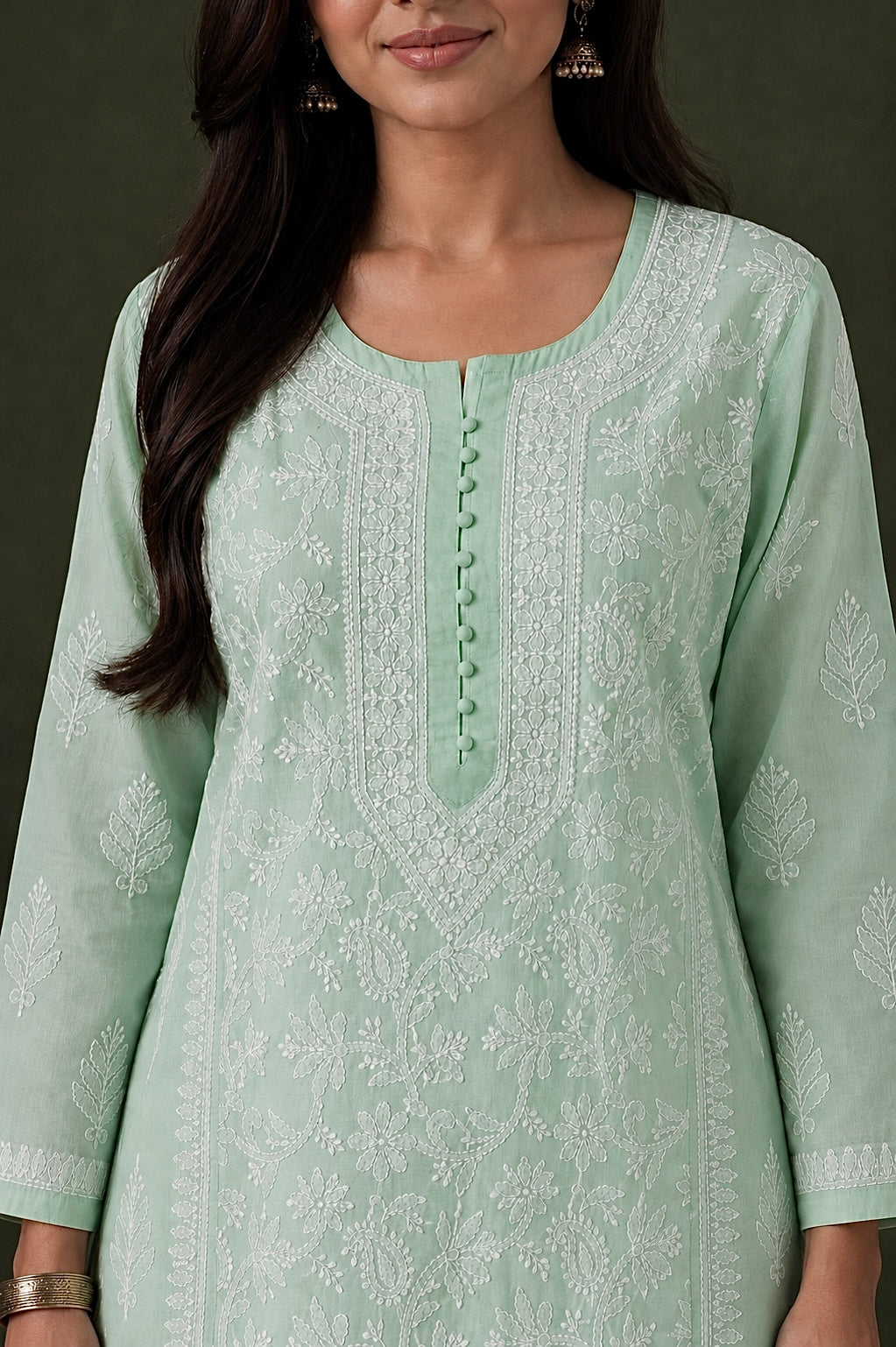 Aarna cotton chikankari kurti with matching inner