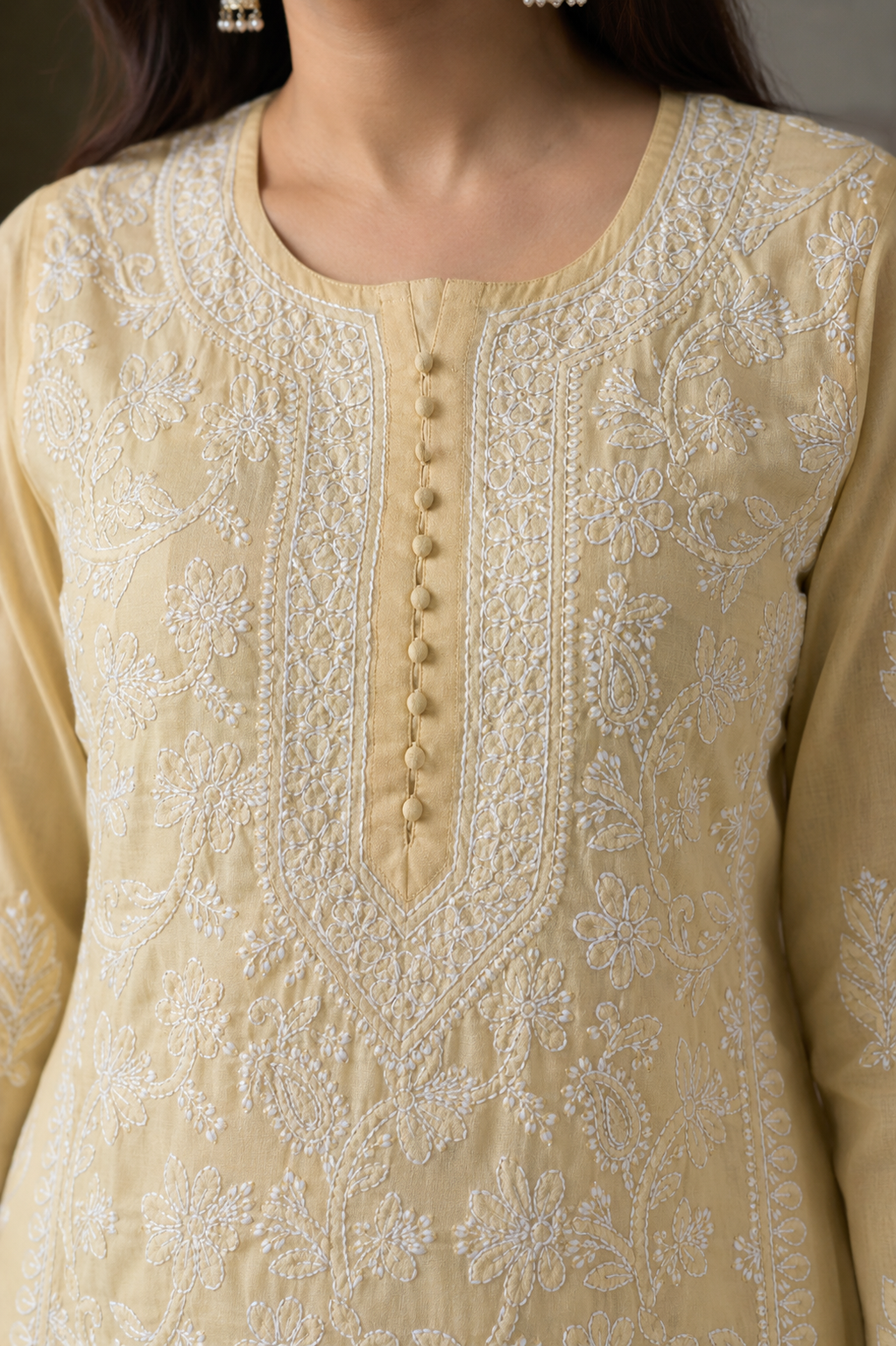 Aarna cotton chikankari kurti with matching inner