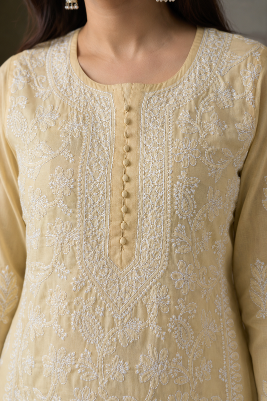 Aarna cotton chikankari kurti with matching inner