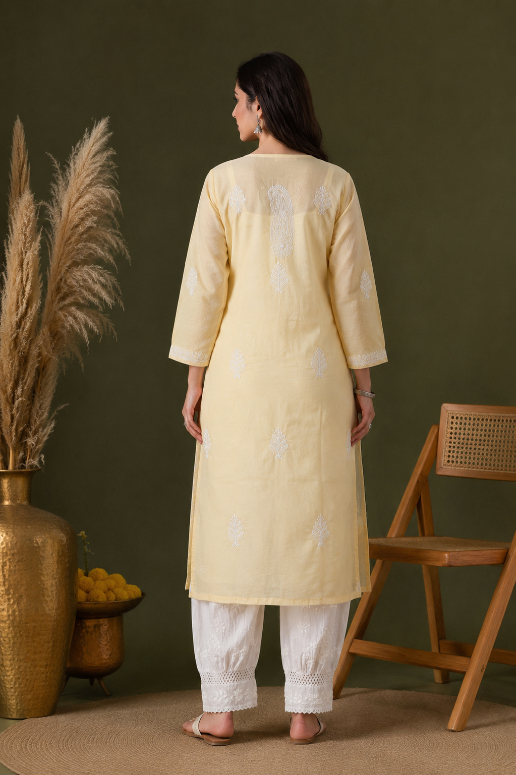Aarna cotton chikankari kurti with matching inner