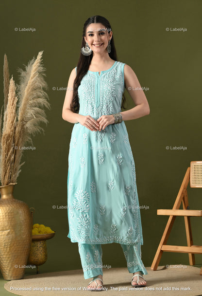 Aavya rayon cotton sleevless  Kurti and Palazzo set