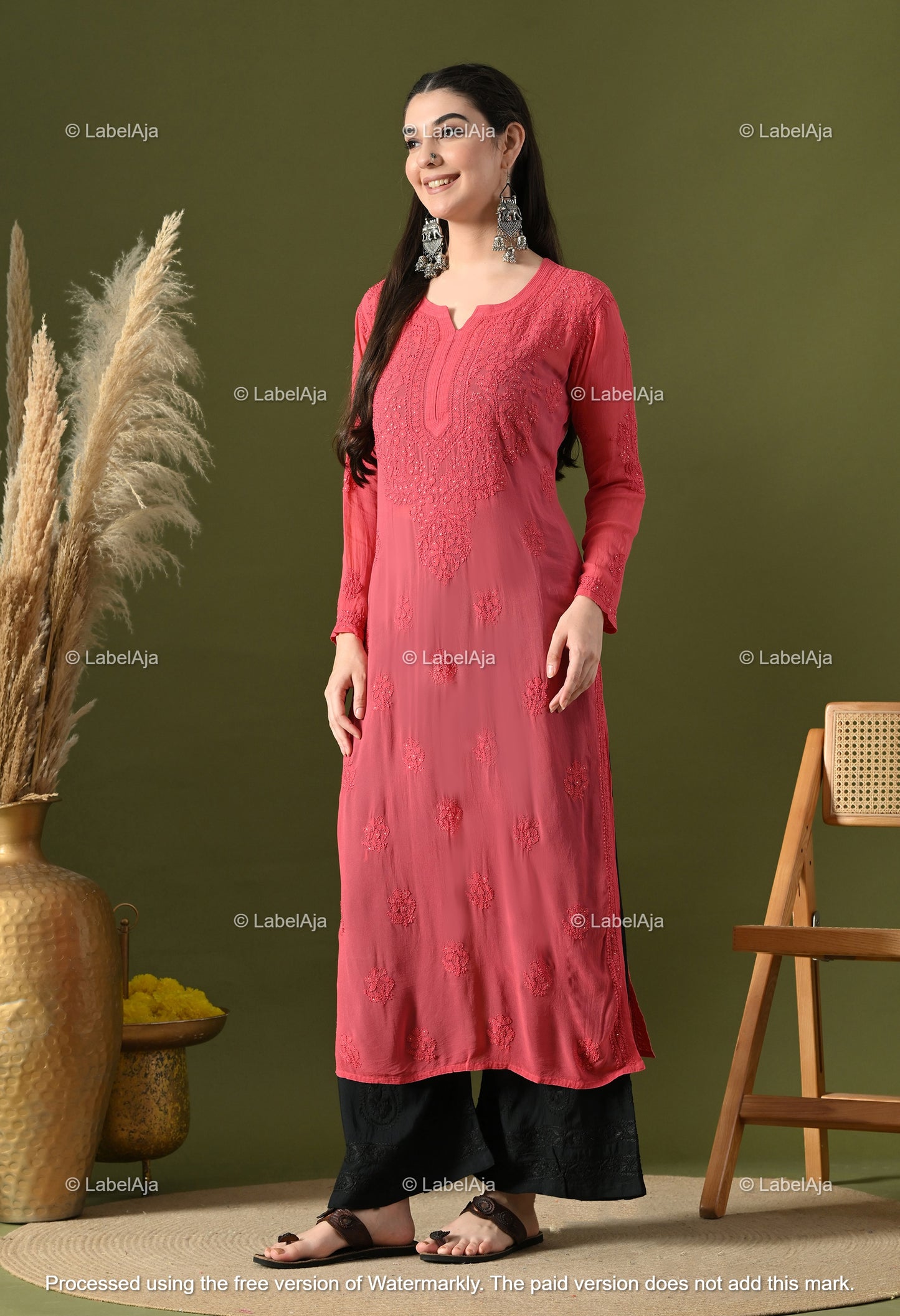 Hoor Viscose kurti with Mukaish work