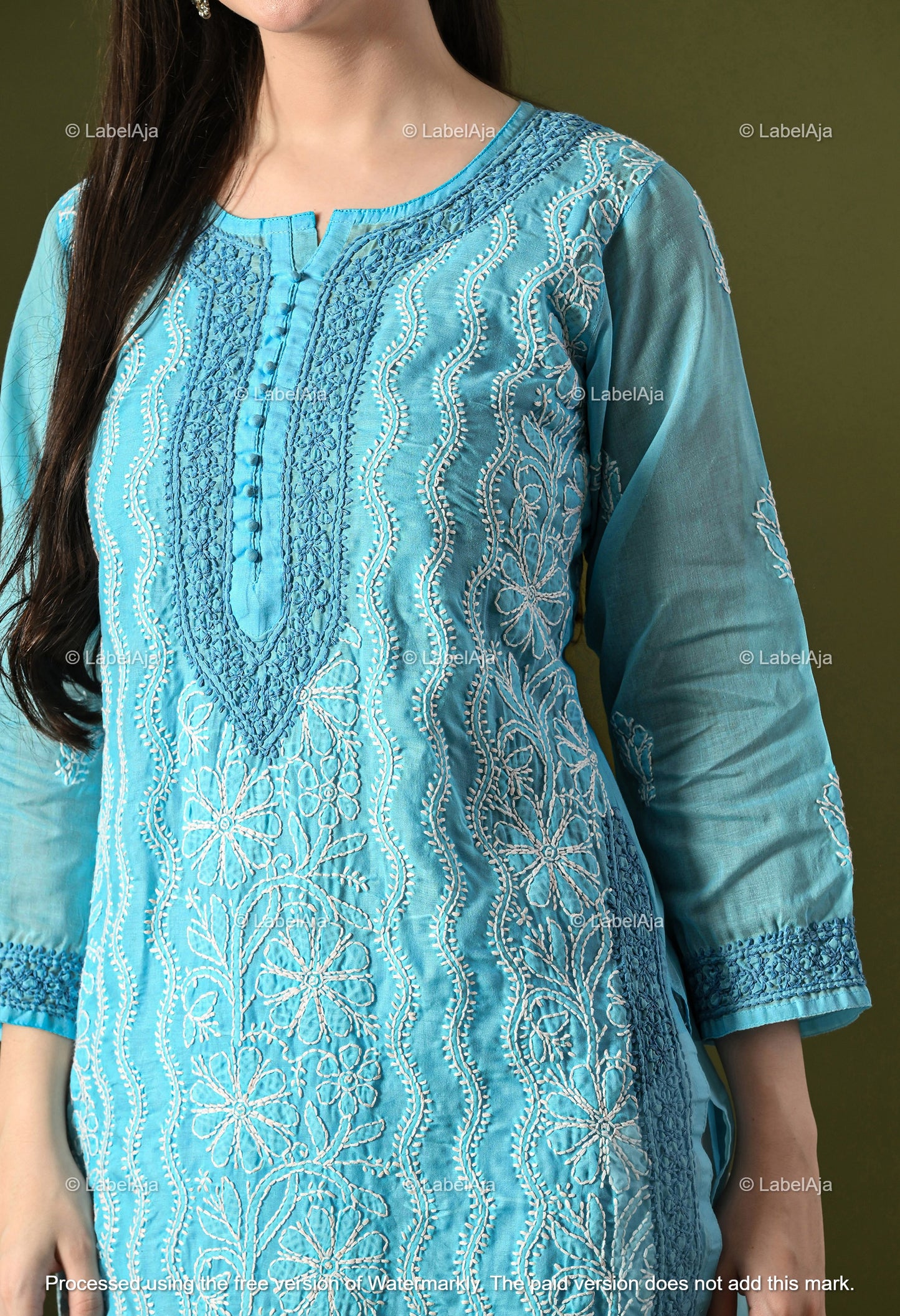 Adaa Cotton Chikankari kurti with matching slip