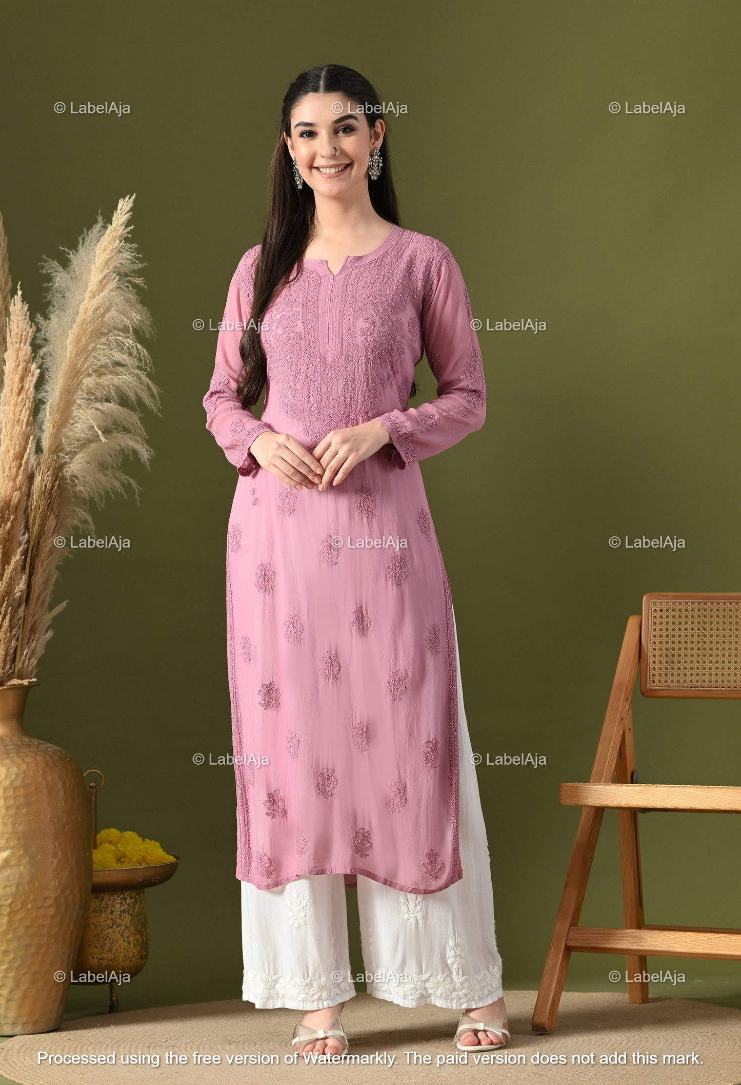 Hoor Viscose kurti with Mukaish work