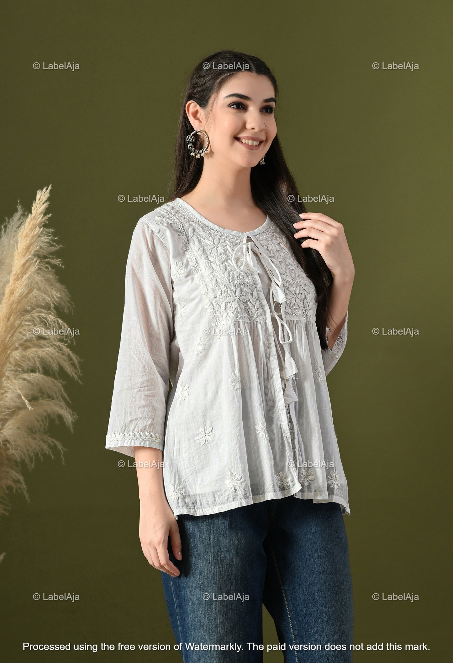 Mul cotton chikankari Top with Shrug
