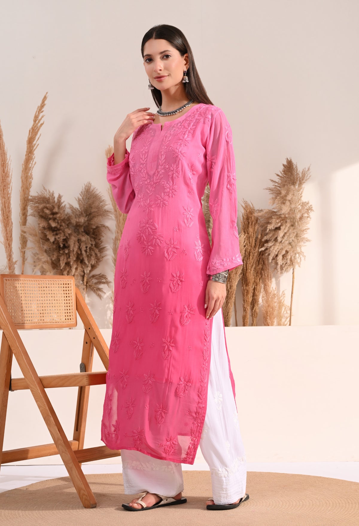 Sana viscose chikankari kurti