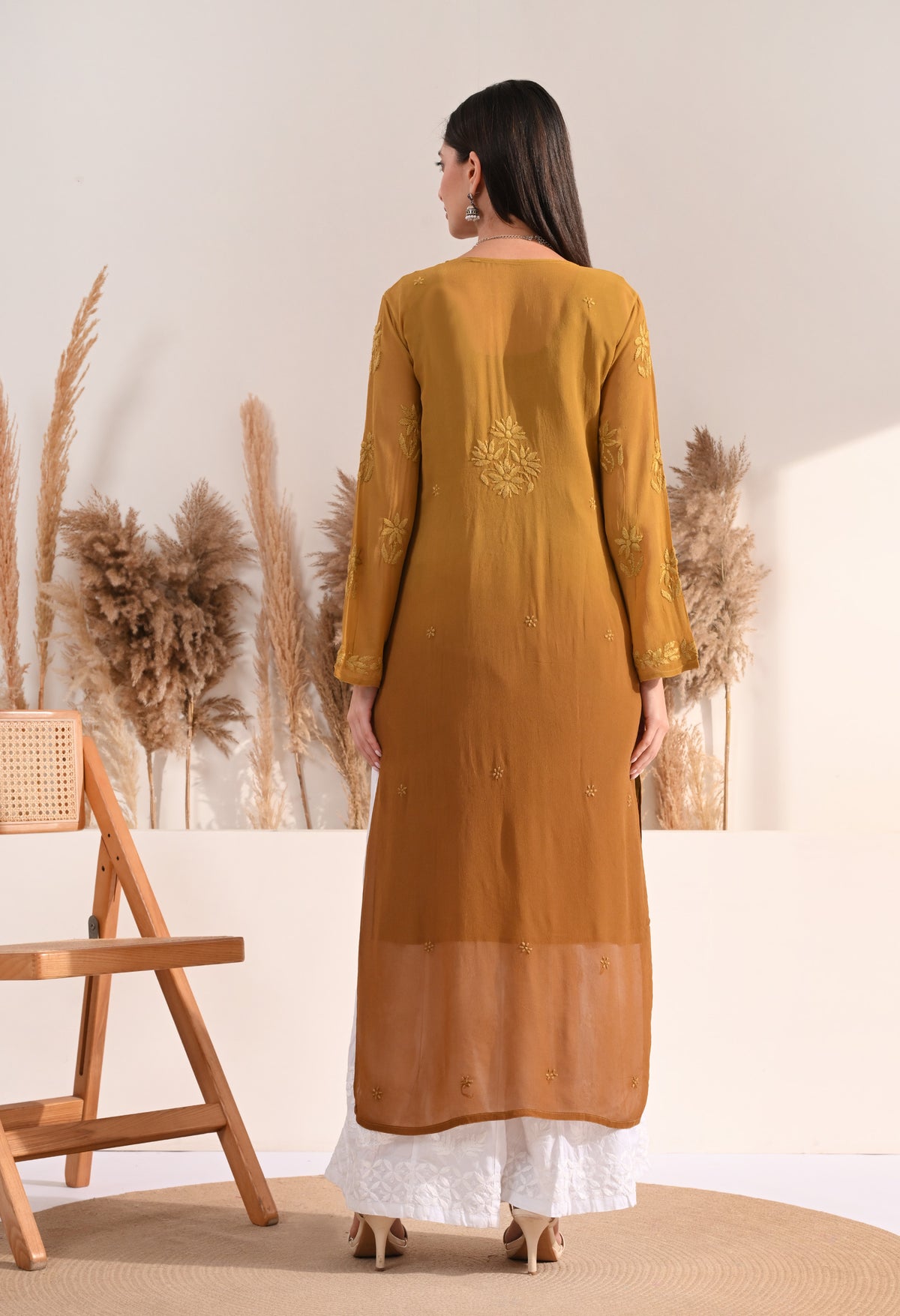Sana viscose chikankari kurti