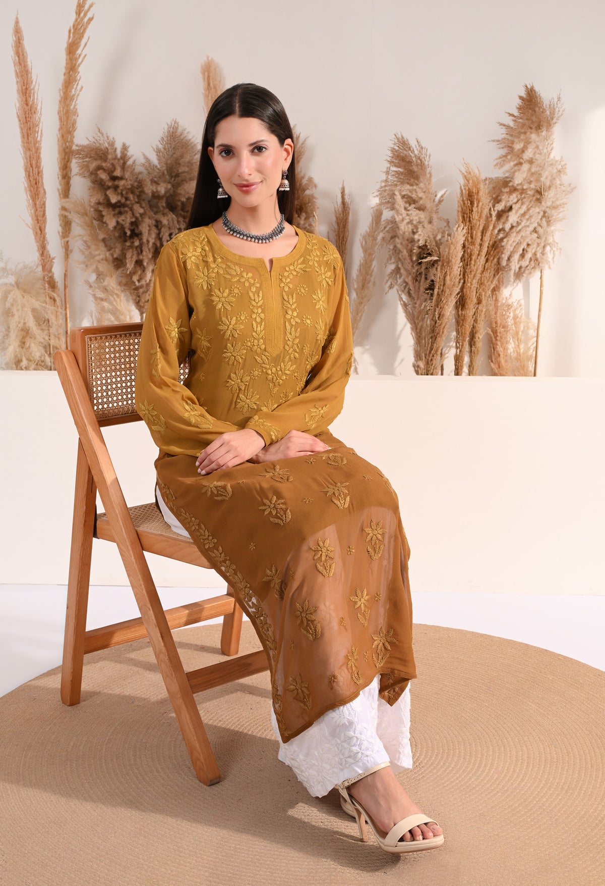Sana viscose chikankari kurti