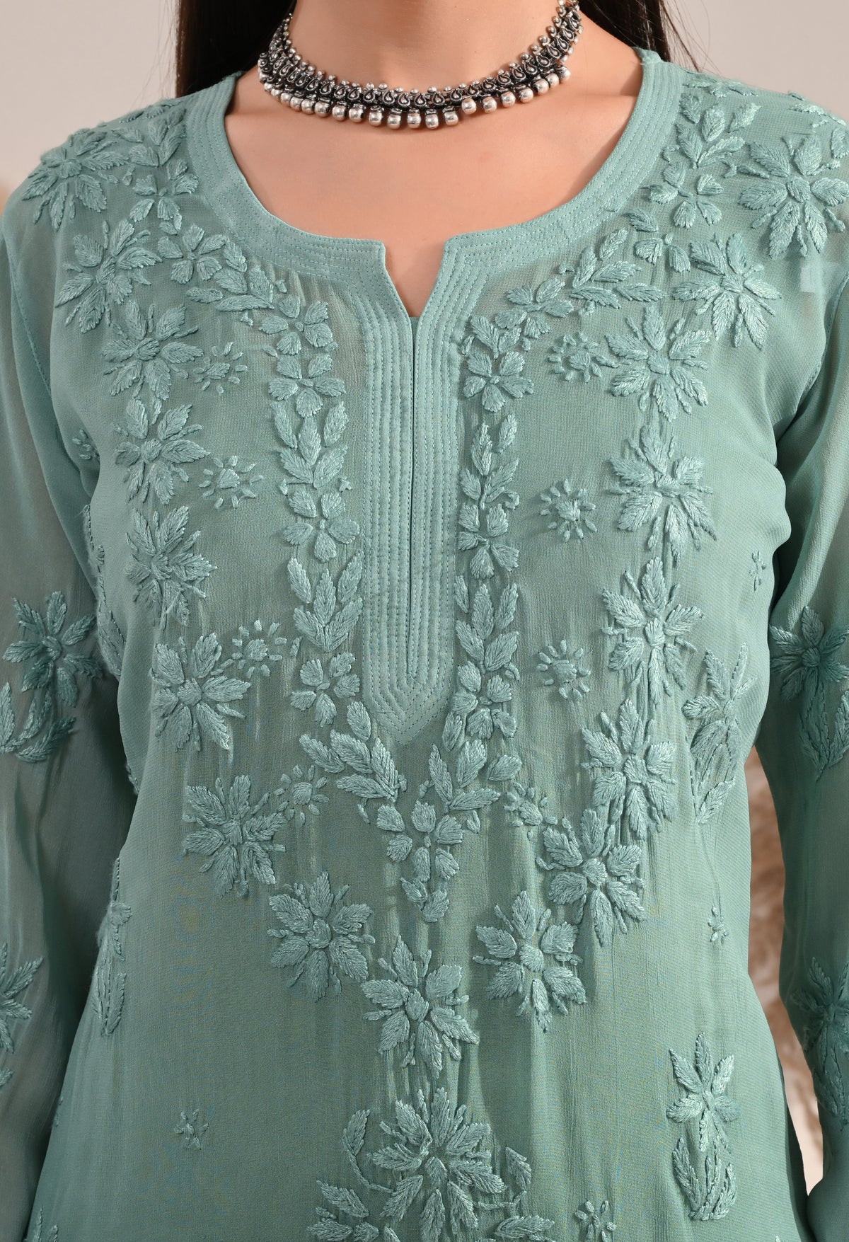 Sana viscose chikankari kurti