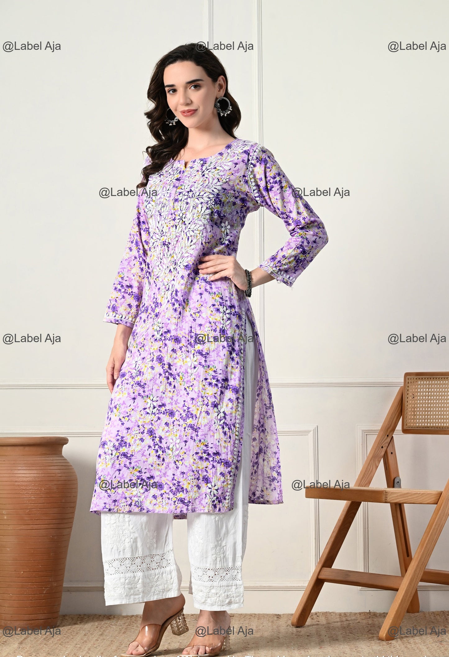 Saanjh Mulmul long chikankari kurti