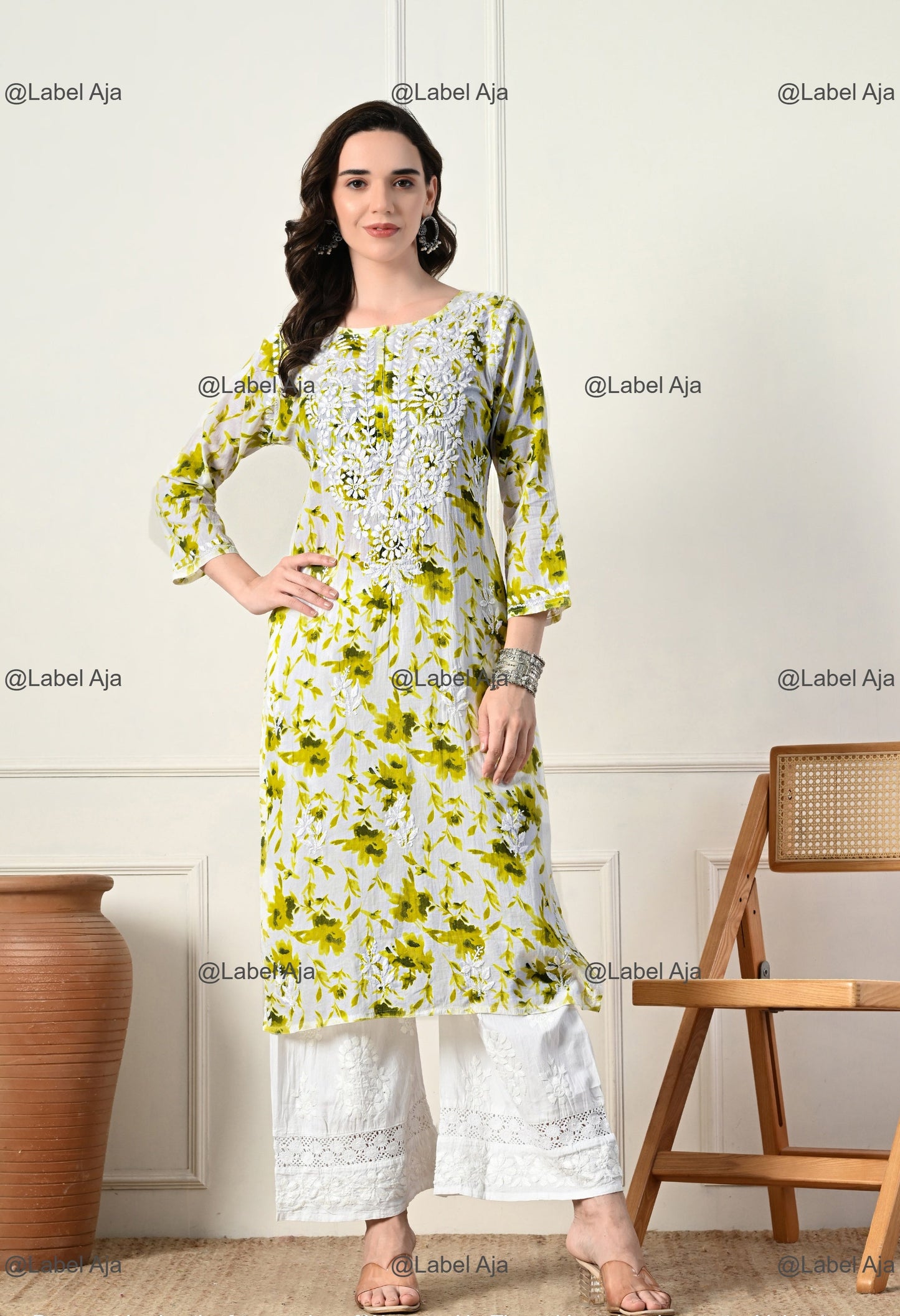 Saanjh Mulmul long chikankari kurti