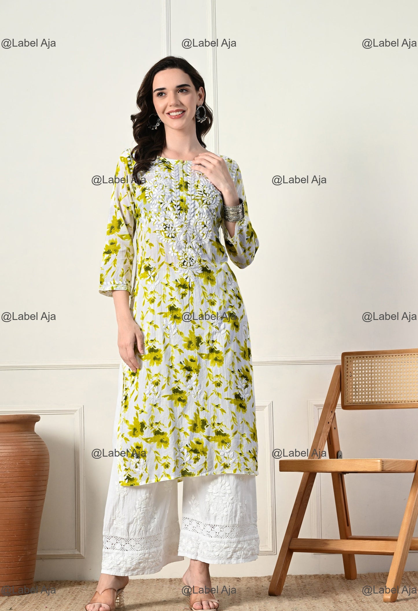 Saanjh Mulmul long chikankari kurti
