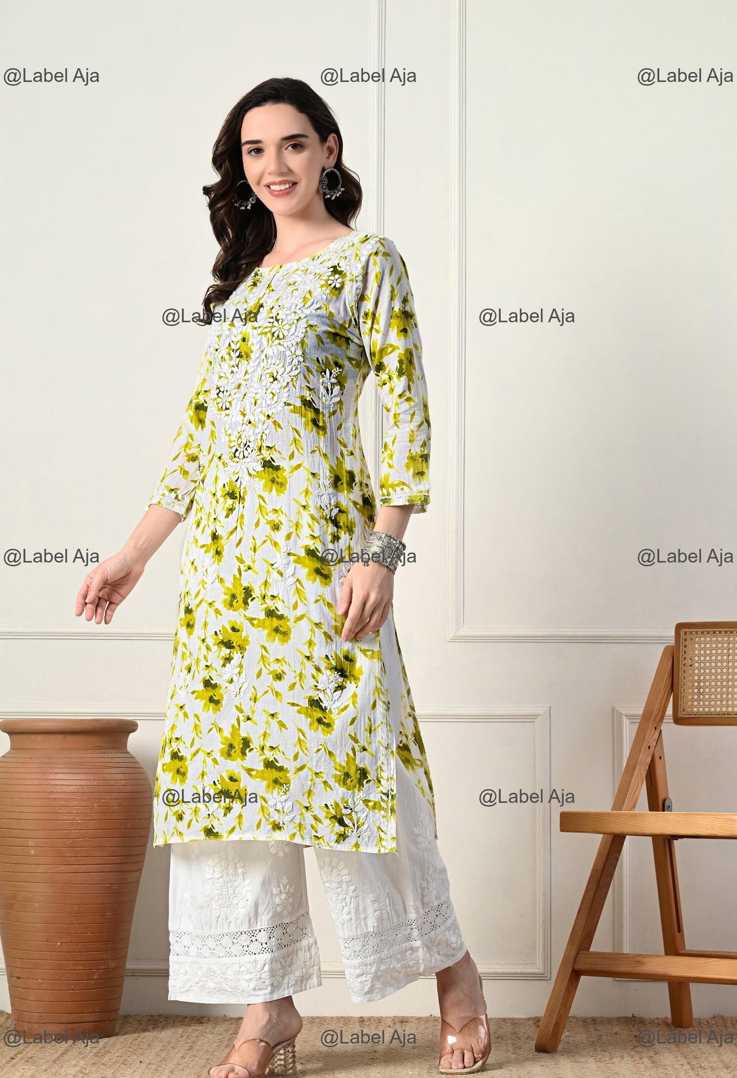 Saanjh Mulmul long chikankari kurti