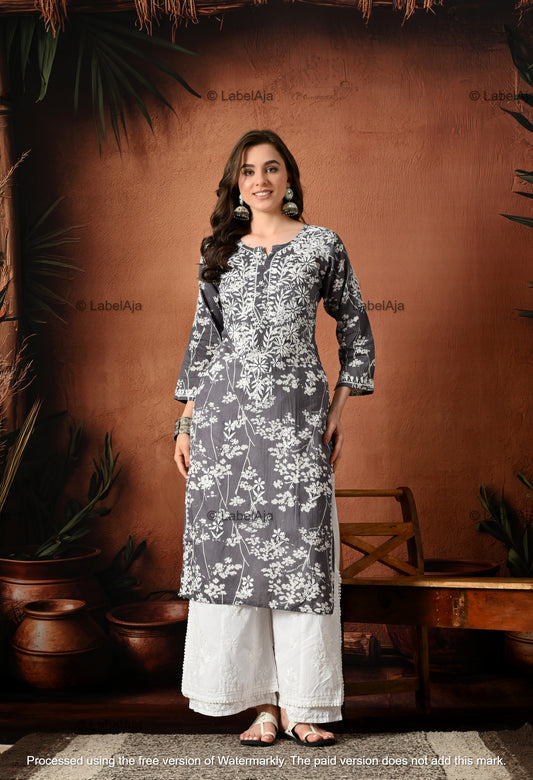 Pankhuri mulmul long chikankari kurti