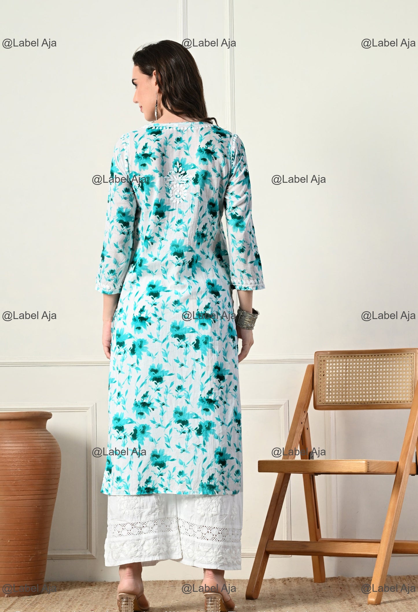 Saanjh Mulmul long chikankari kurti