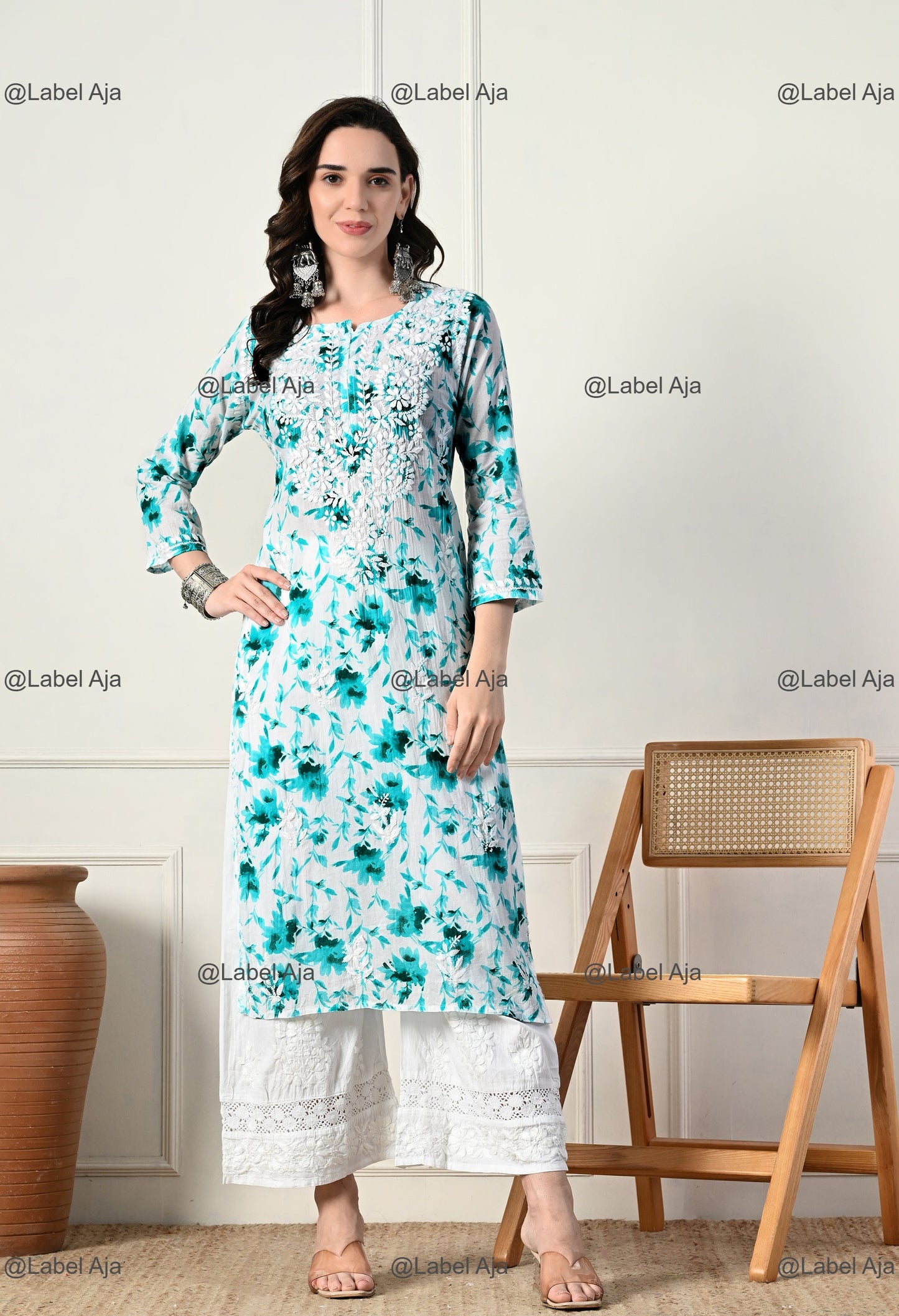 Saanjh Mulmul long chikankari kurti