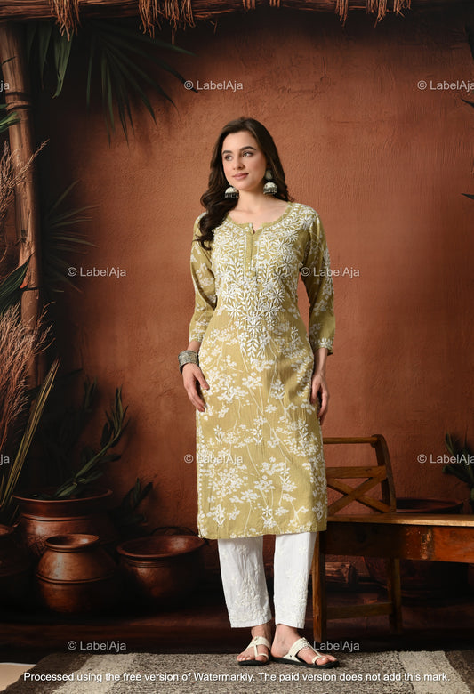 Pankhuri mulmul long chikankari kurti