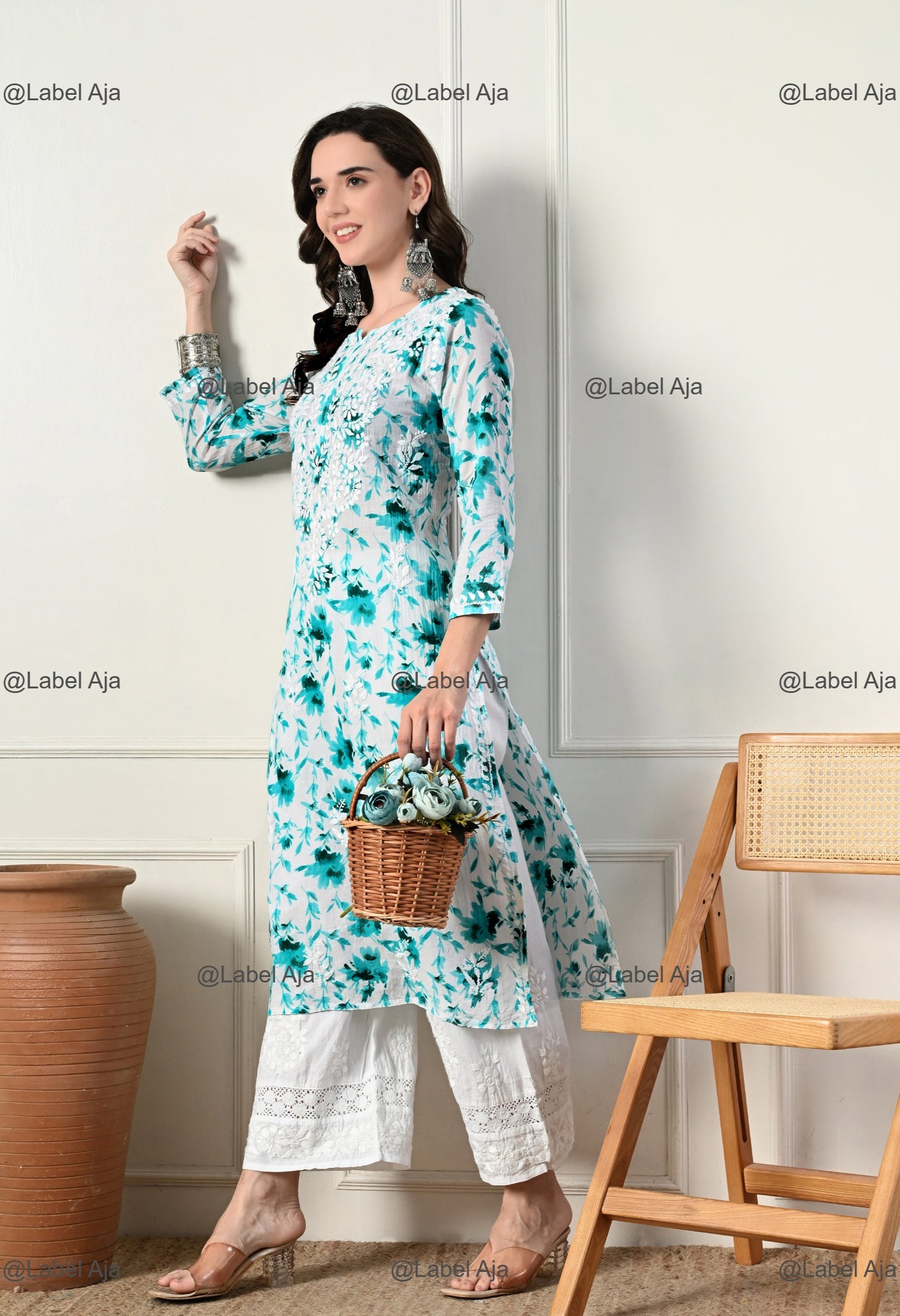 Saanjh Mulmul long chikankari kurti