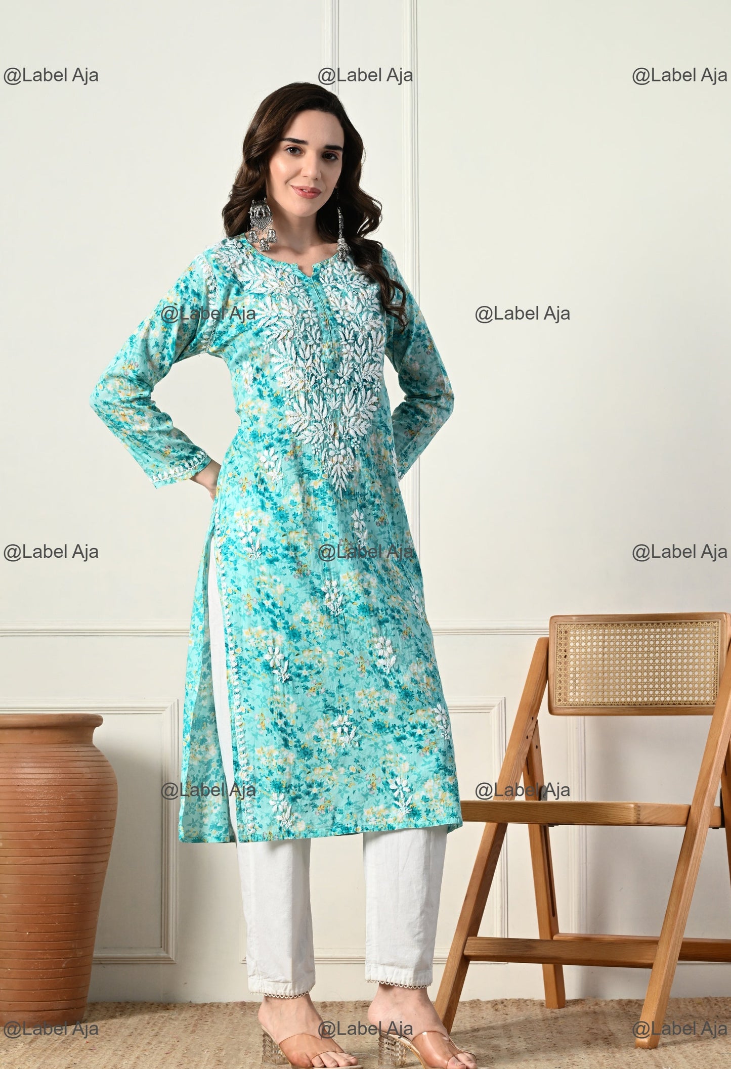 Saanjh Mulmul long chikankari kurti