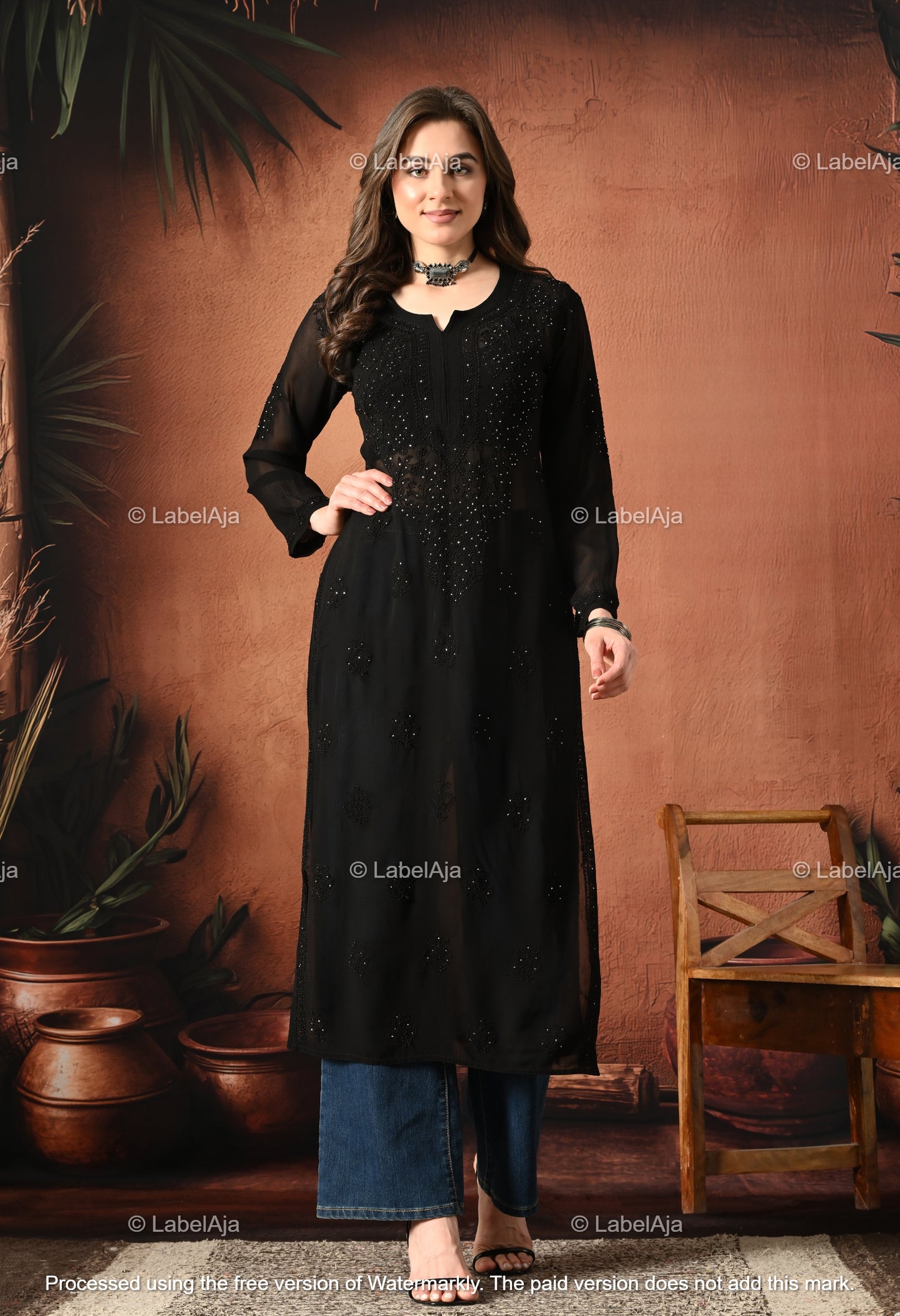 Hoor Viscose kurti with Mukaish work