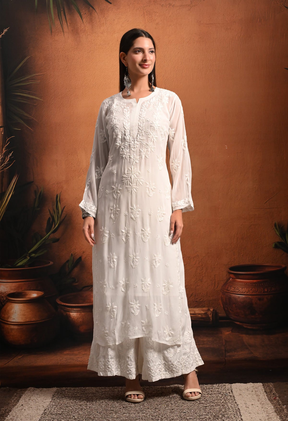 Sana viscose chikankari kurti