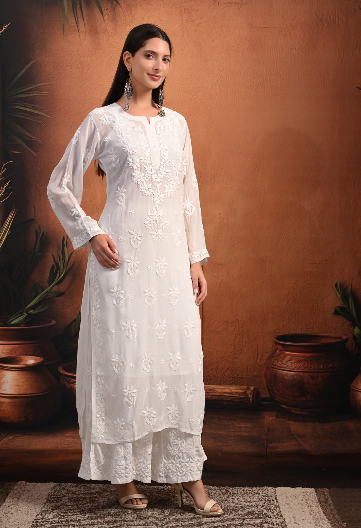Sana viscose chikankari kurti