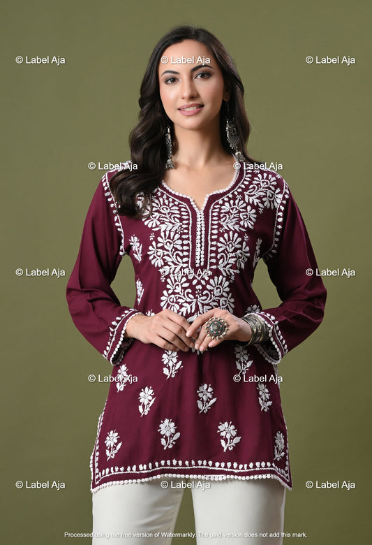 Ivana Modal short chikankari kurti