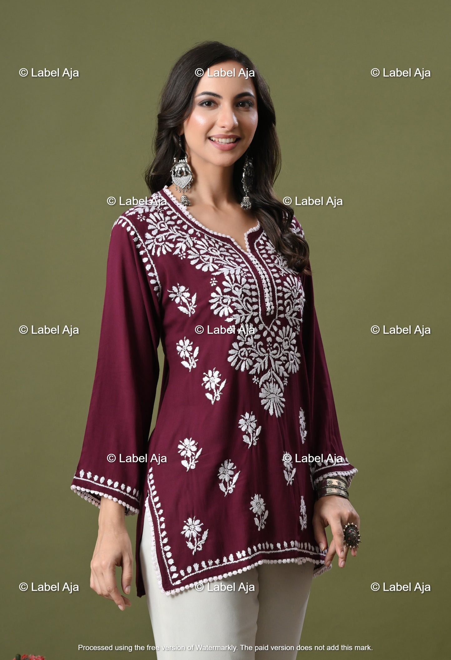 Ivana Modal short chikankari kurti