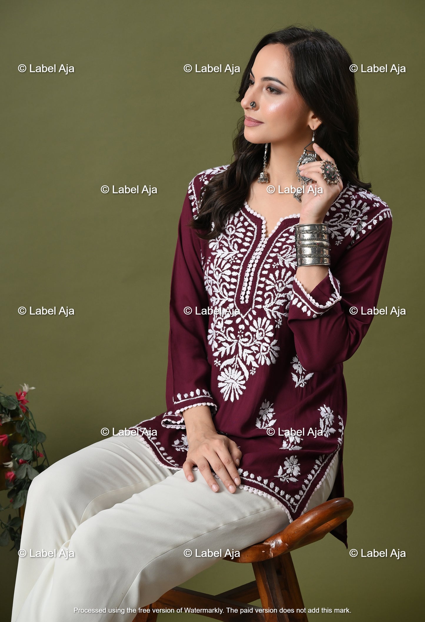Ivana Modal short chikankari kurti