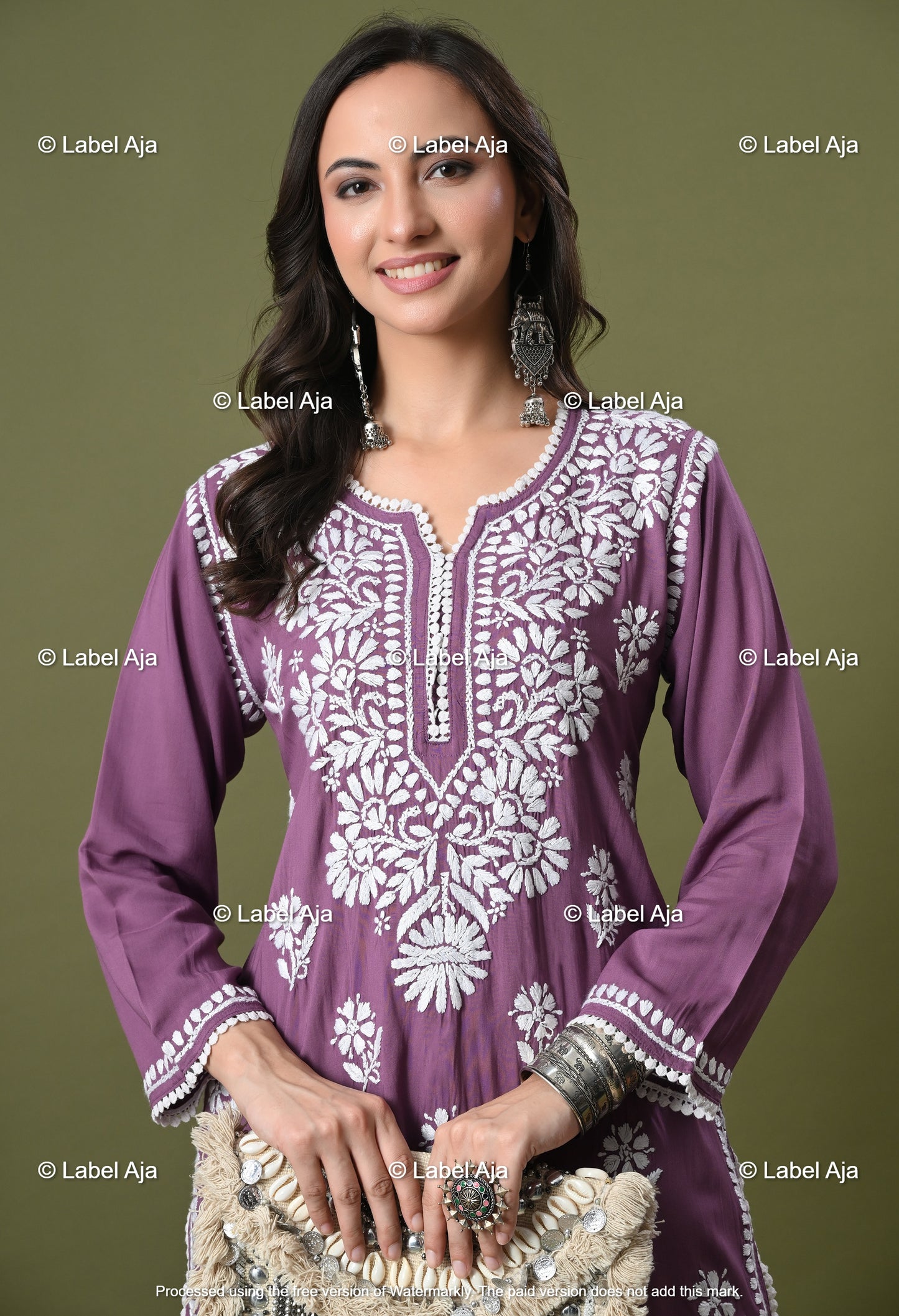Ivana Modal short chikankari kurti
