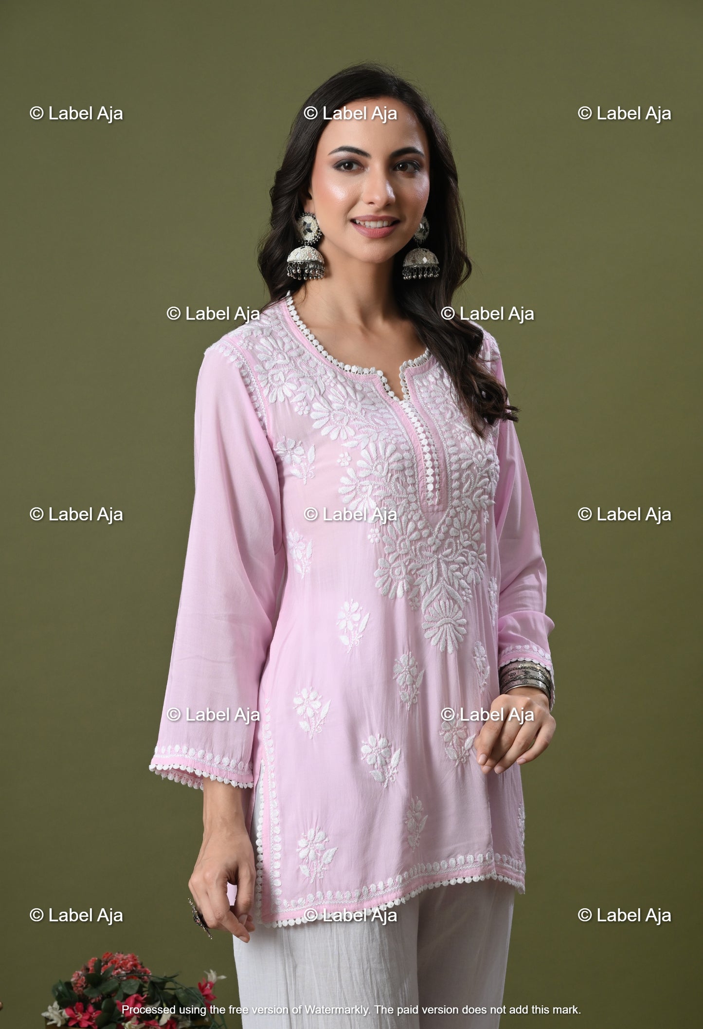 Ivana Modal short chikankari kurti
