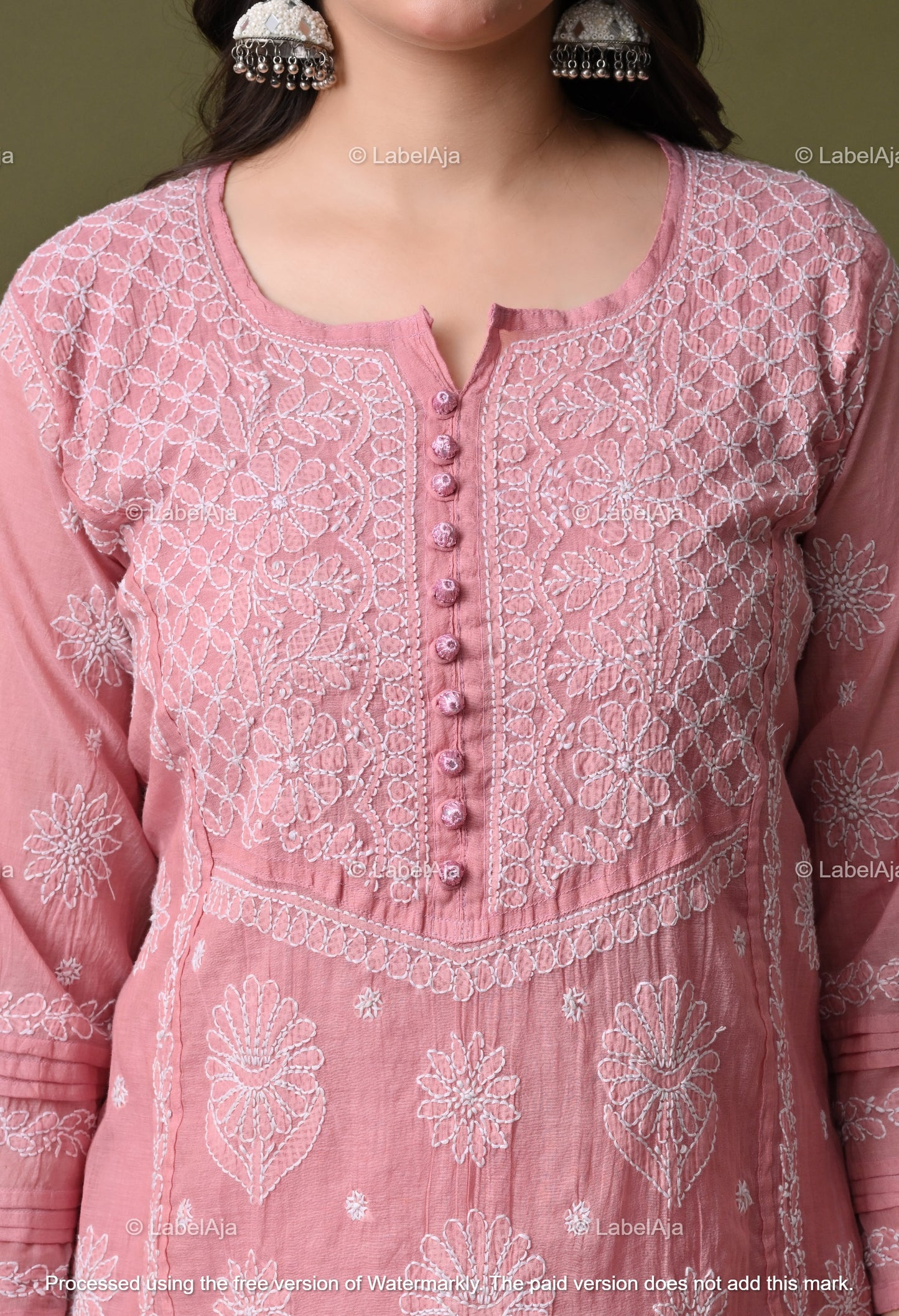 Rysa Mal chanderi silk Chikankari kurti with matching inner