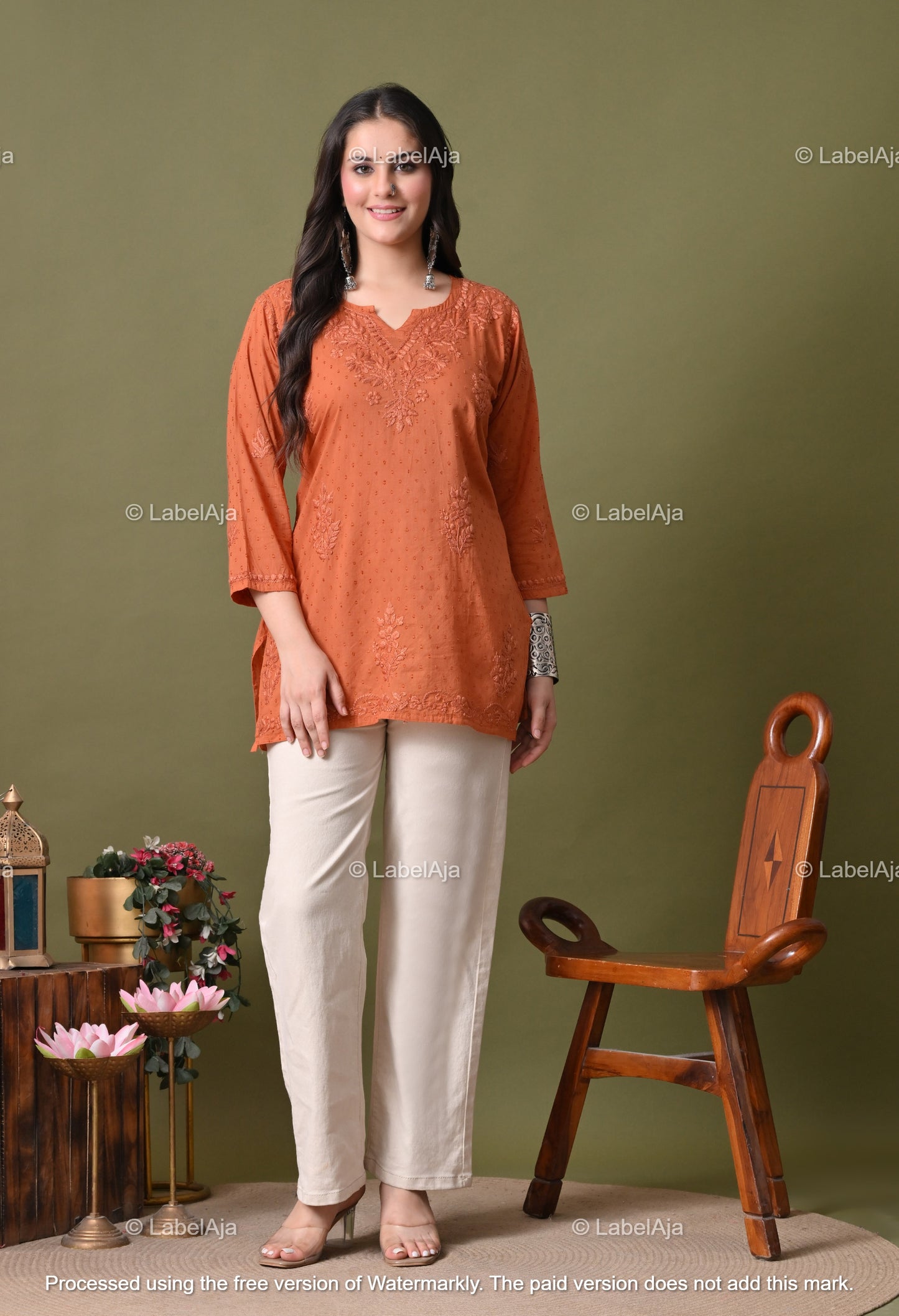 Nyla dobby cotton chikankari short top