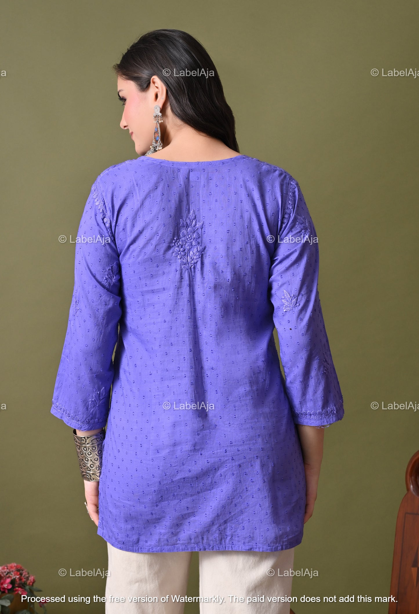 Nyla dobby cotton chikankari short top