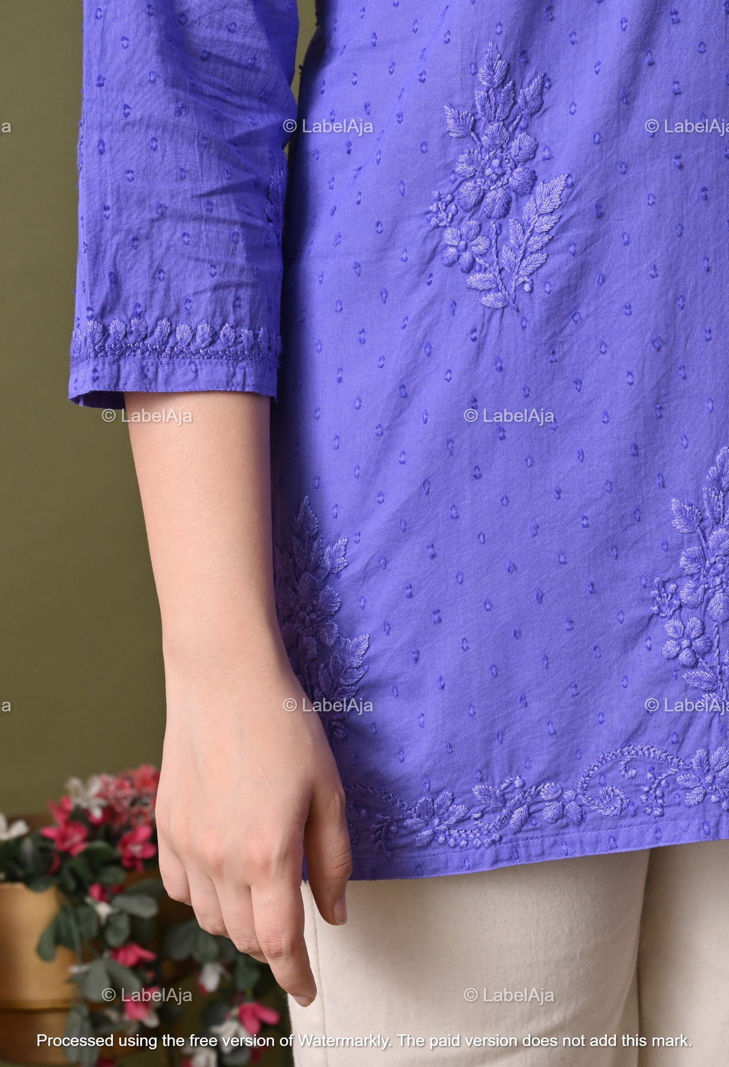 Nyla dobby cotton chikankari short top