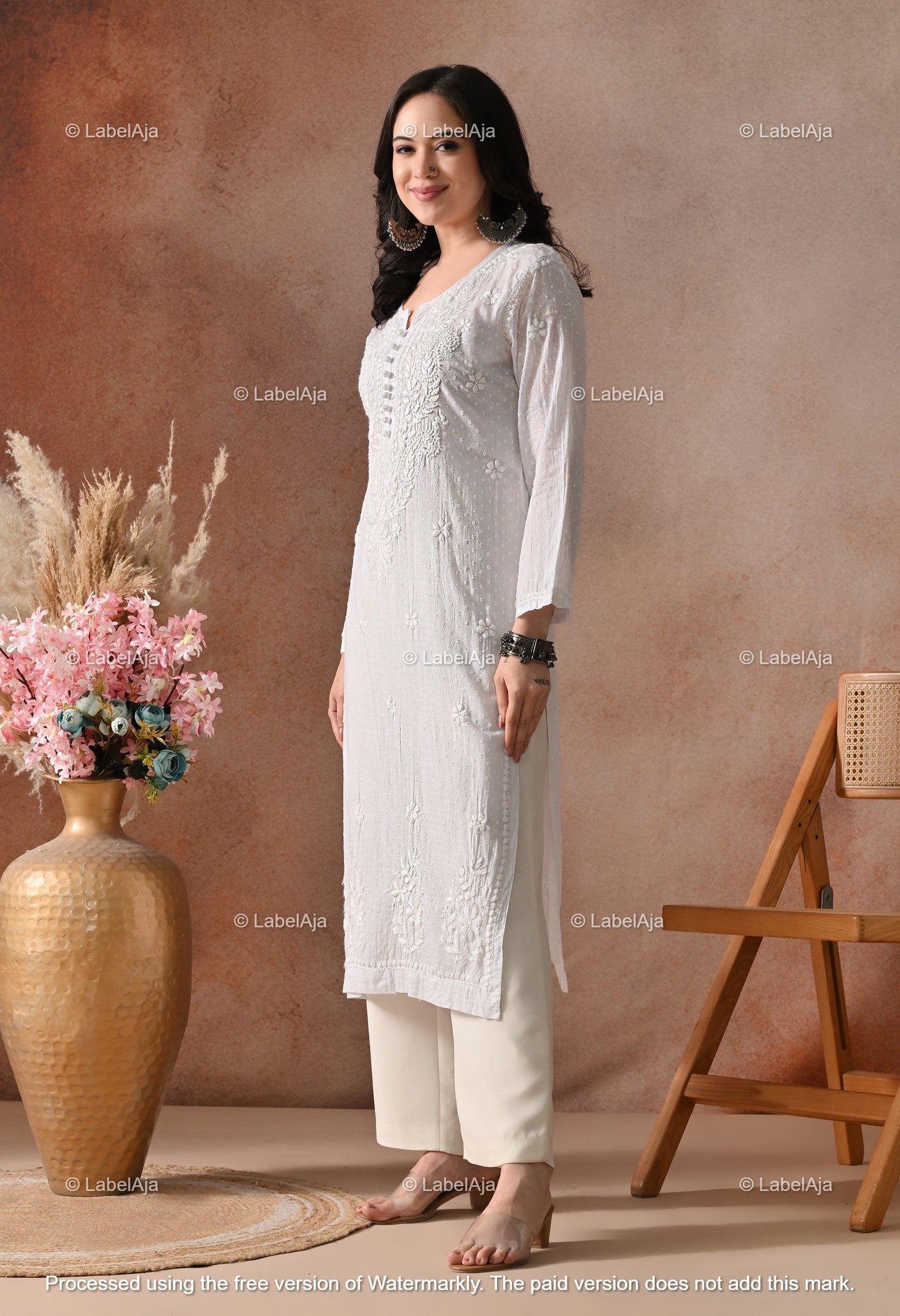 Avni White soft cotton long chikankari kurti