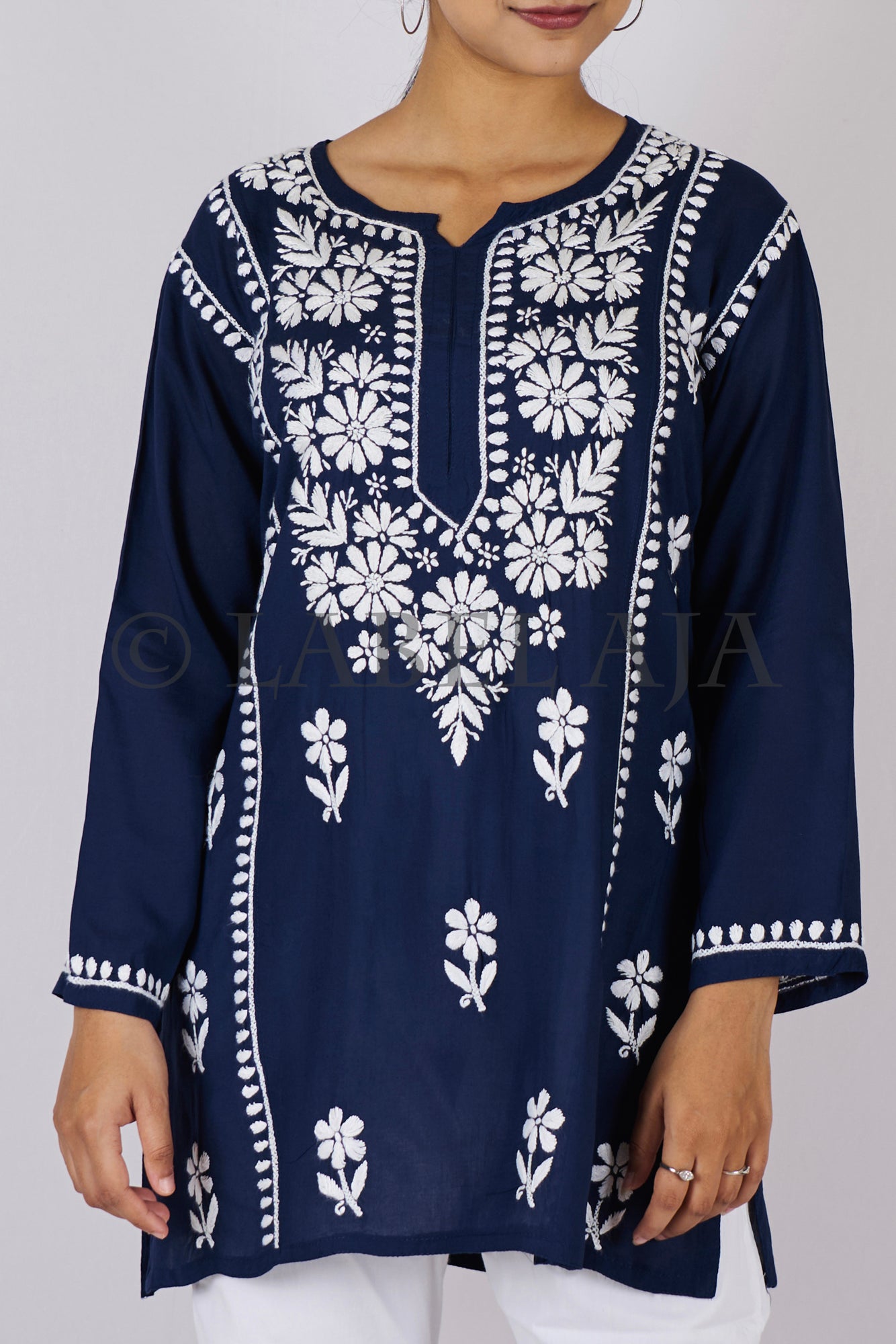 Inara modal chikankari short kurti