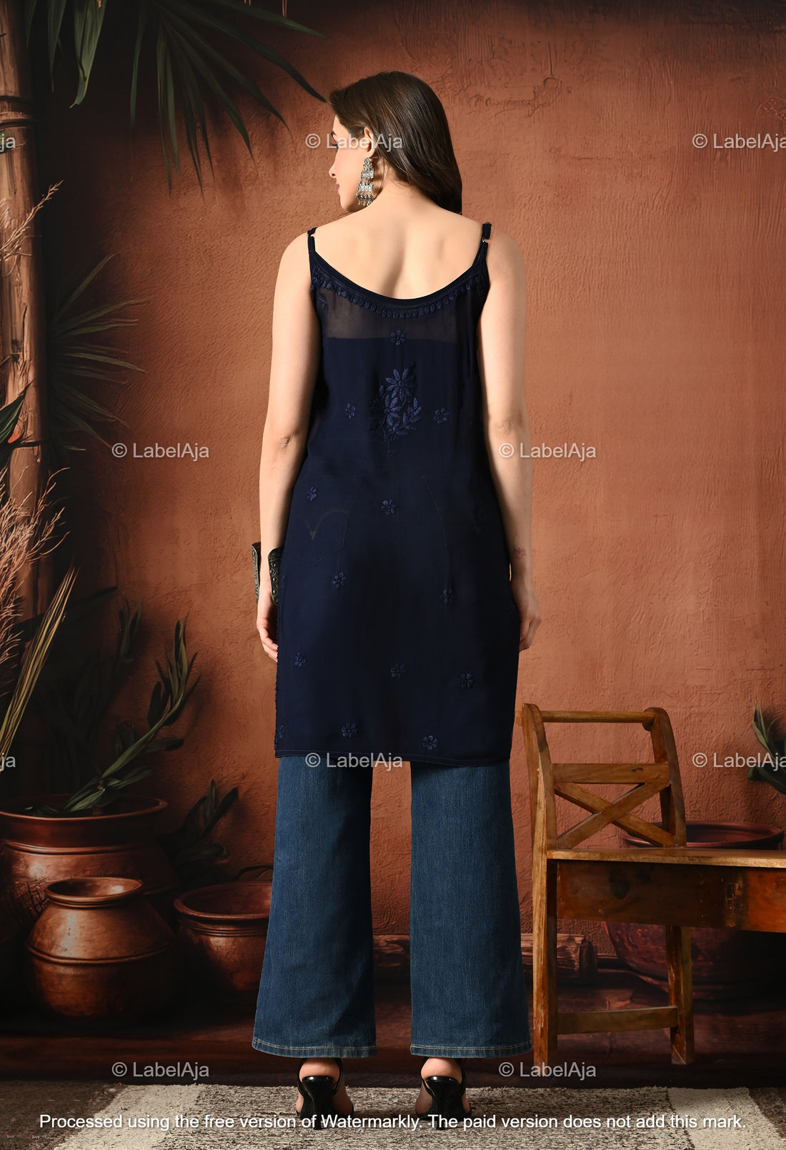 Strappy Viscose chikankari short top